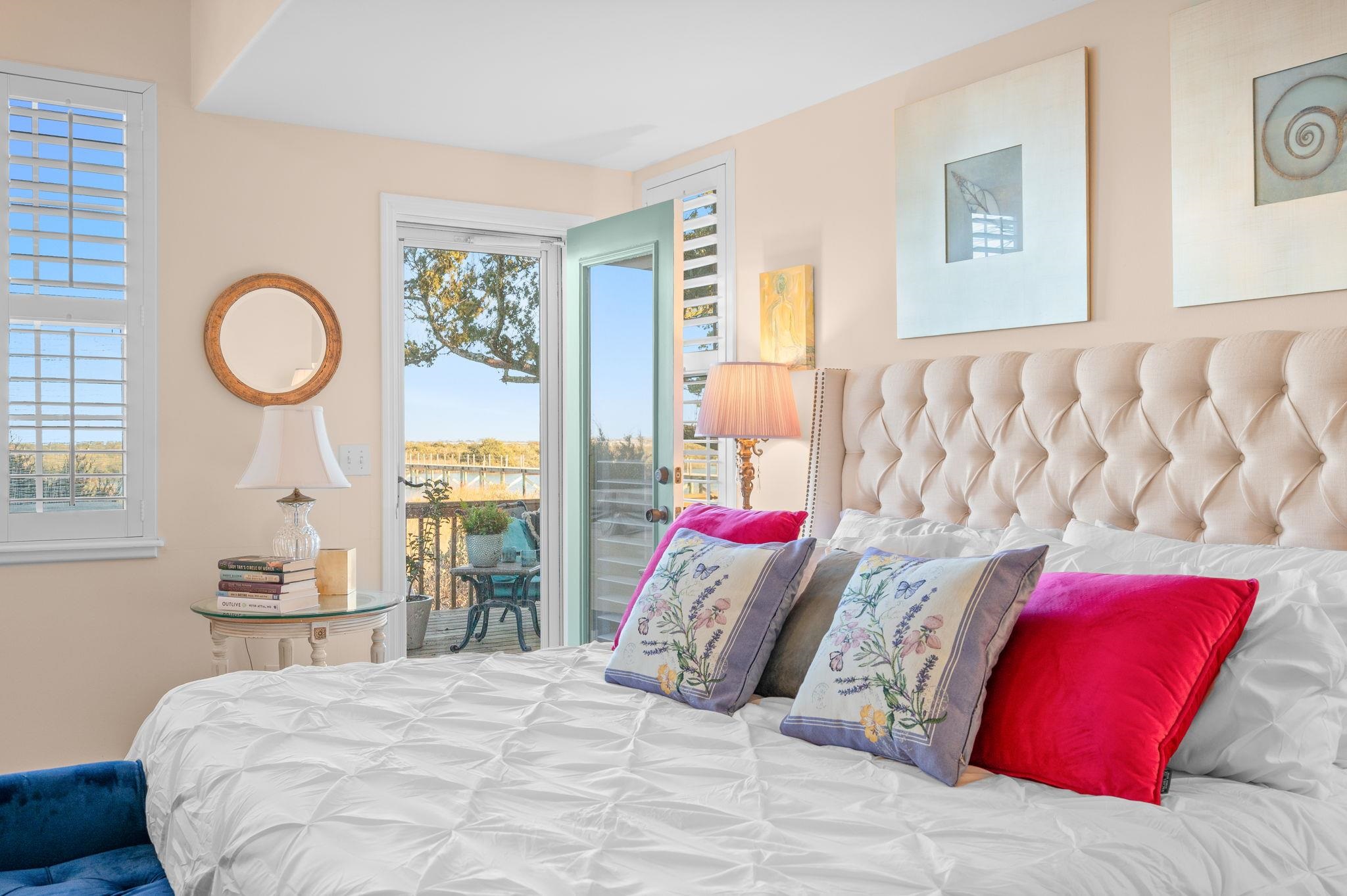 Image 35 of 81 For 3 Radio Rd  