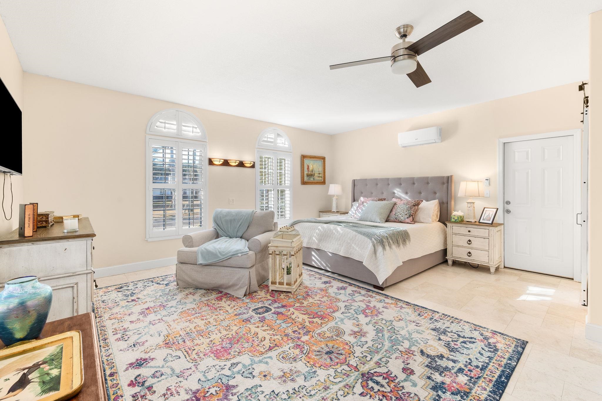 Image 45 of 81 For 3 Radio Rd  