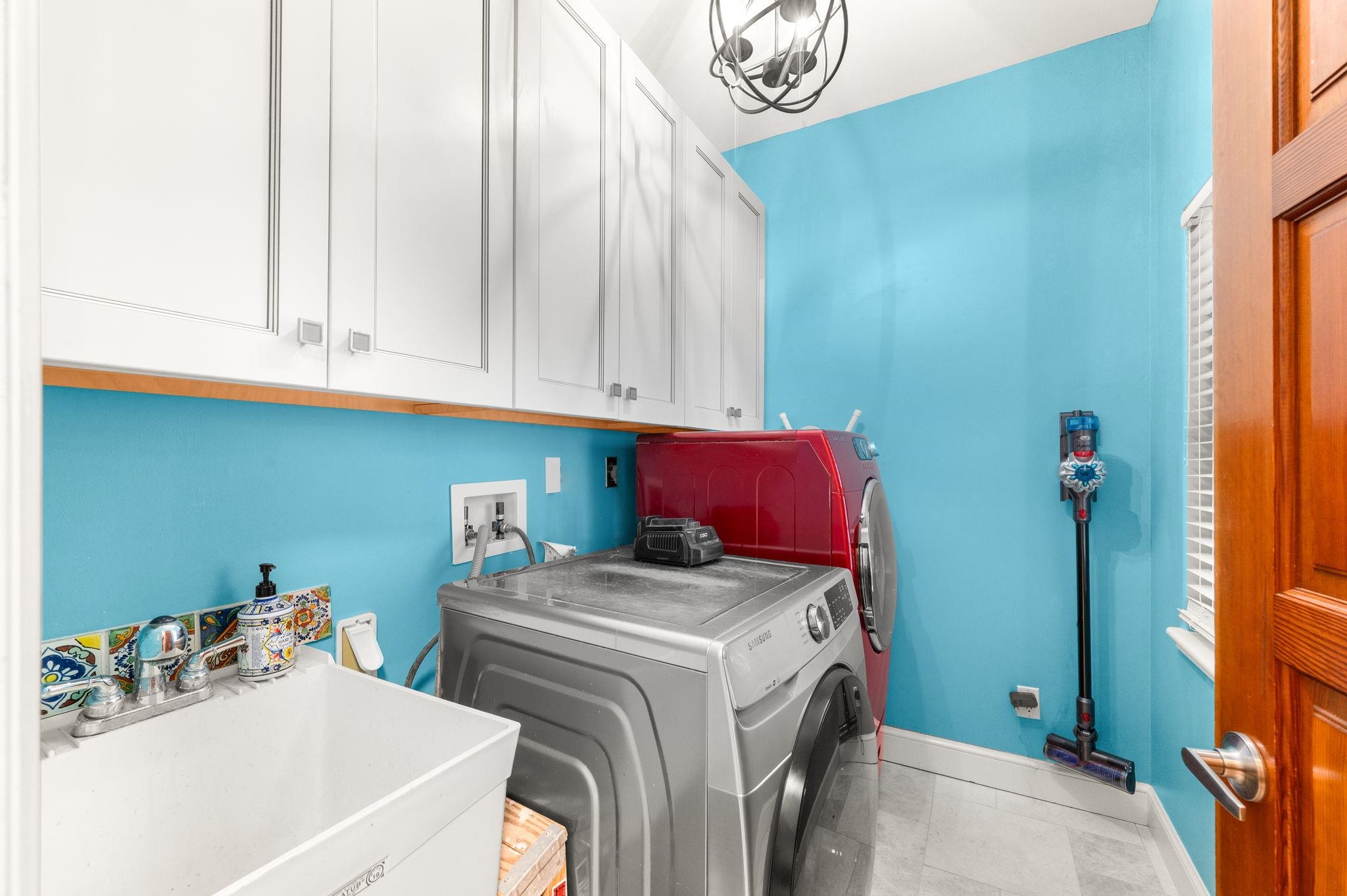 Image 50 of 81 For 3 Radio Rd  