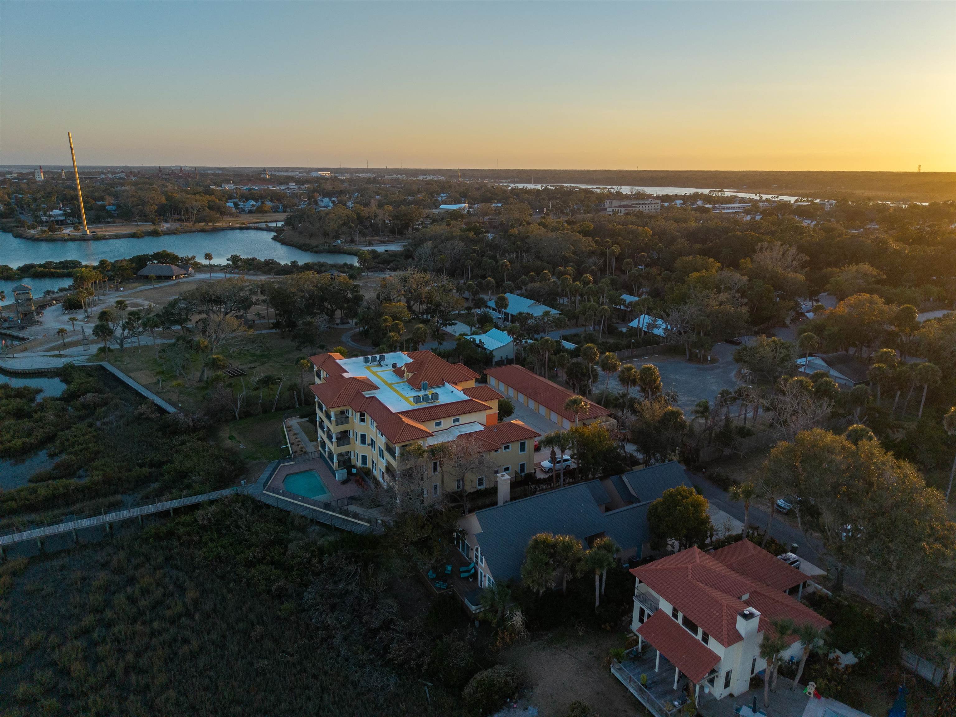 Image 78 of 81 For 3 Radio Rd  