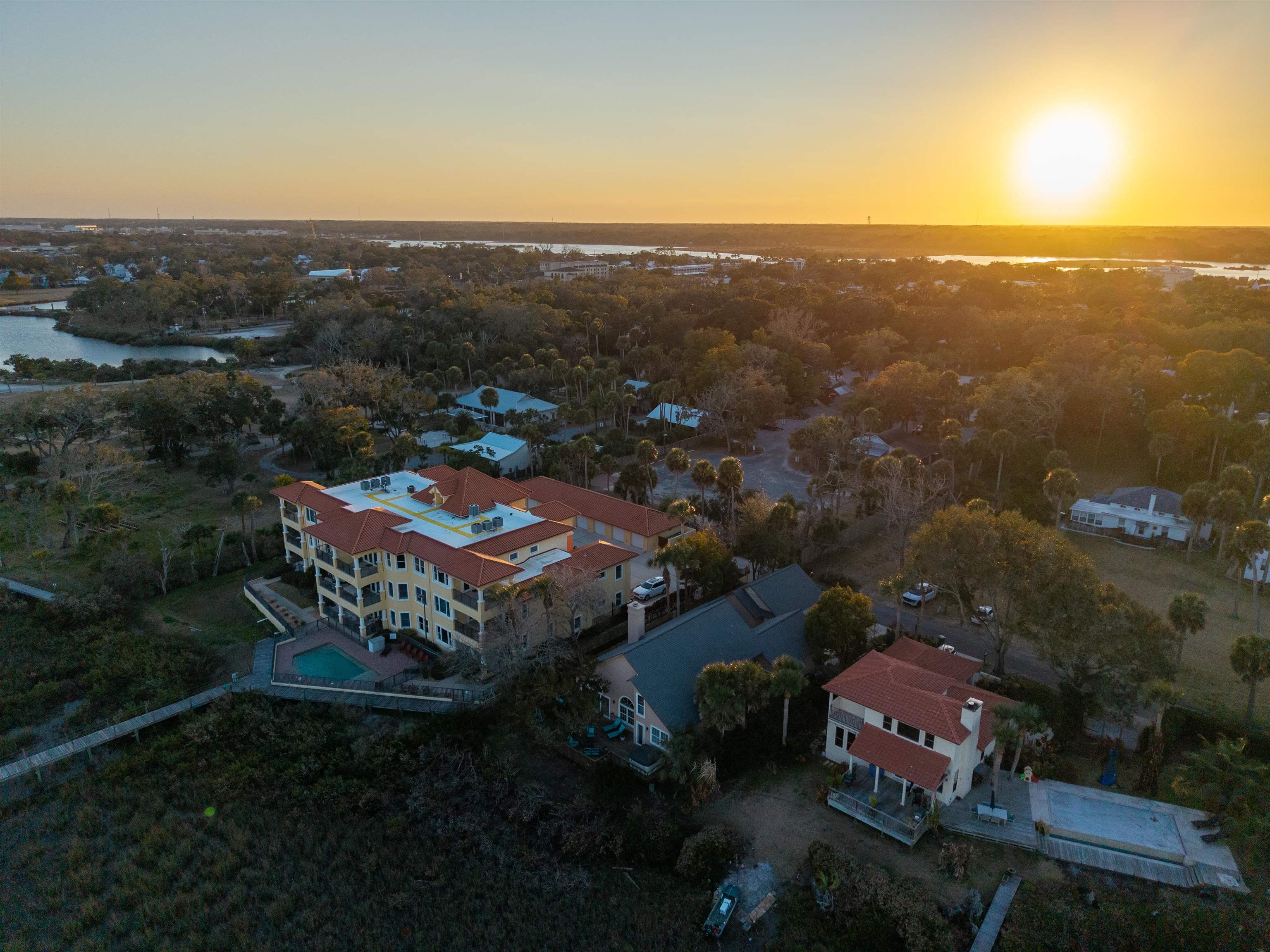 Image 79 of 81 For 3 Radio Rd  