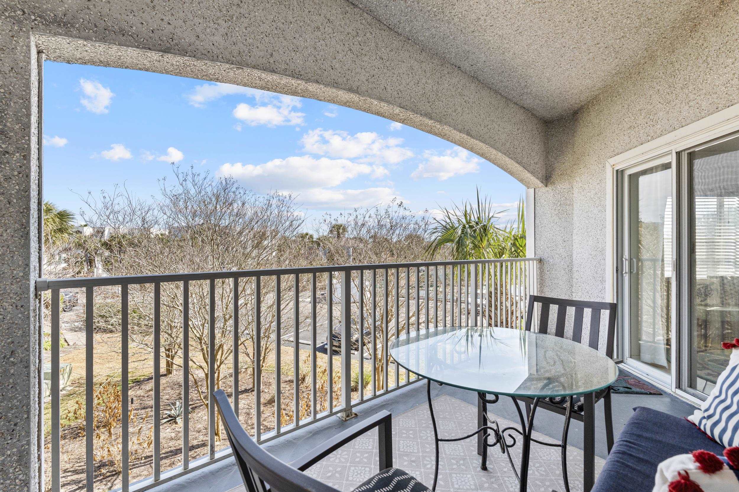 Image 11 of 47 For 120 Ocean Hibiscus Drive