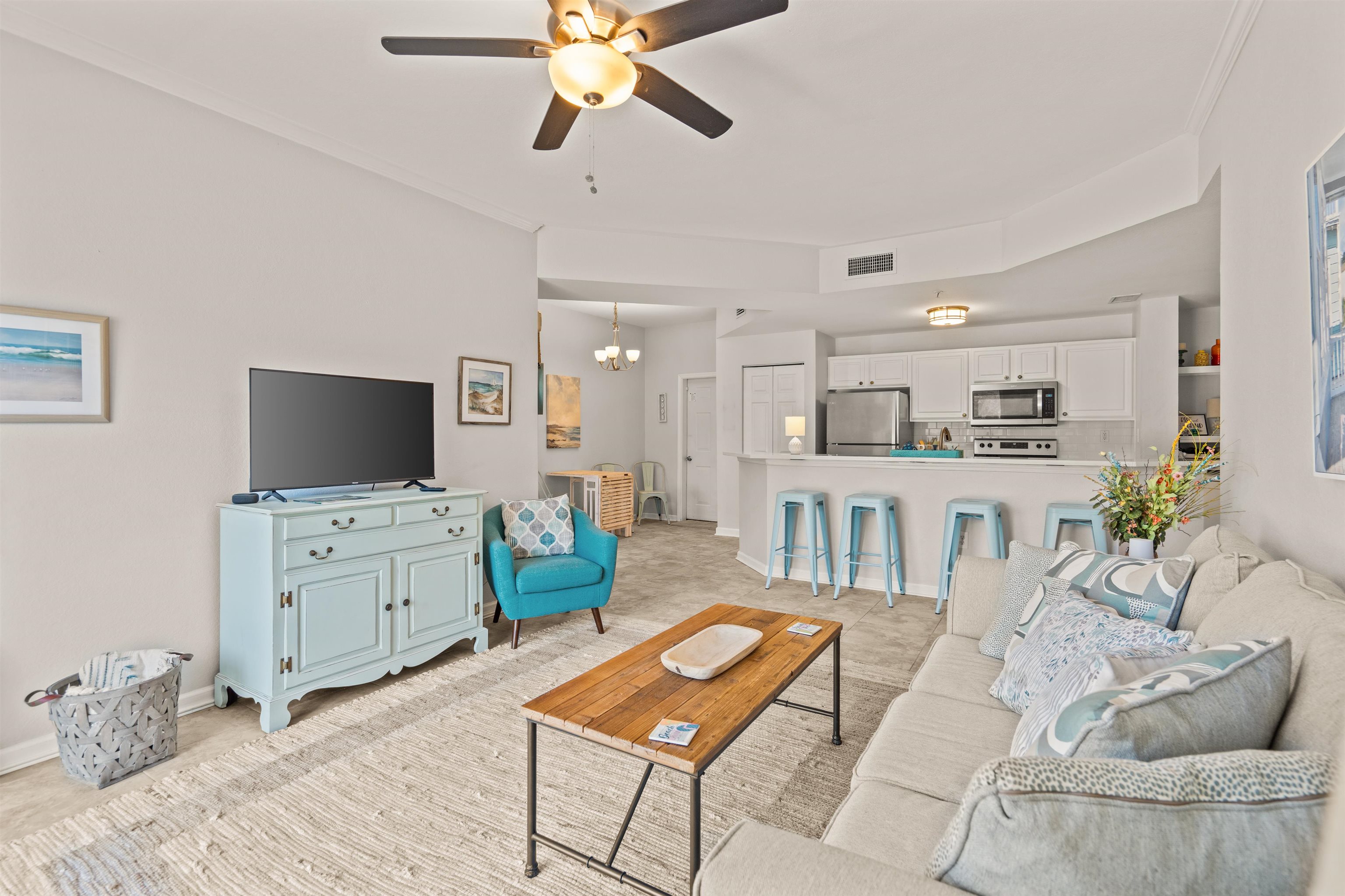 Image 13 of 46 For 440 Villa San Marco Dr S 104