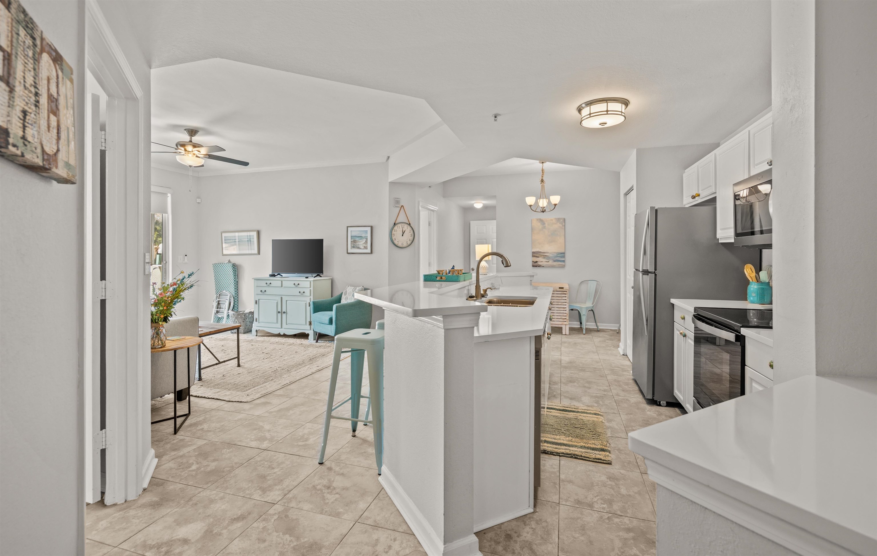 Image 5 of 46 For 440 Villa San Marco Dr S 104