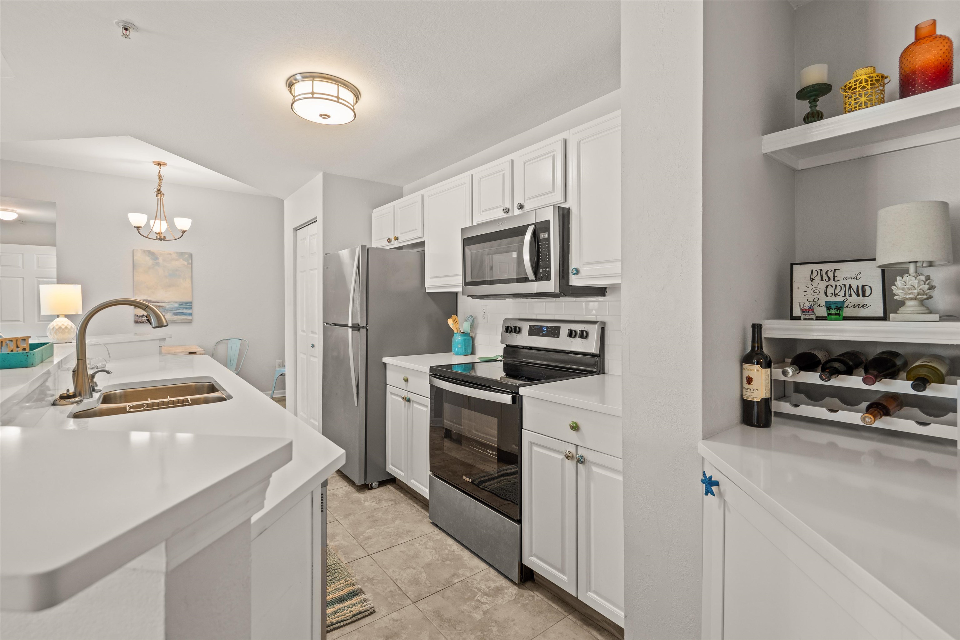 Image 6 of 46 For 440 Villa San Marco Dr S 104