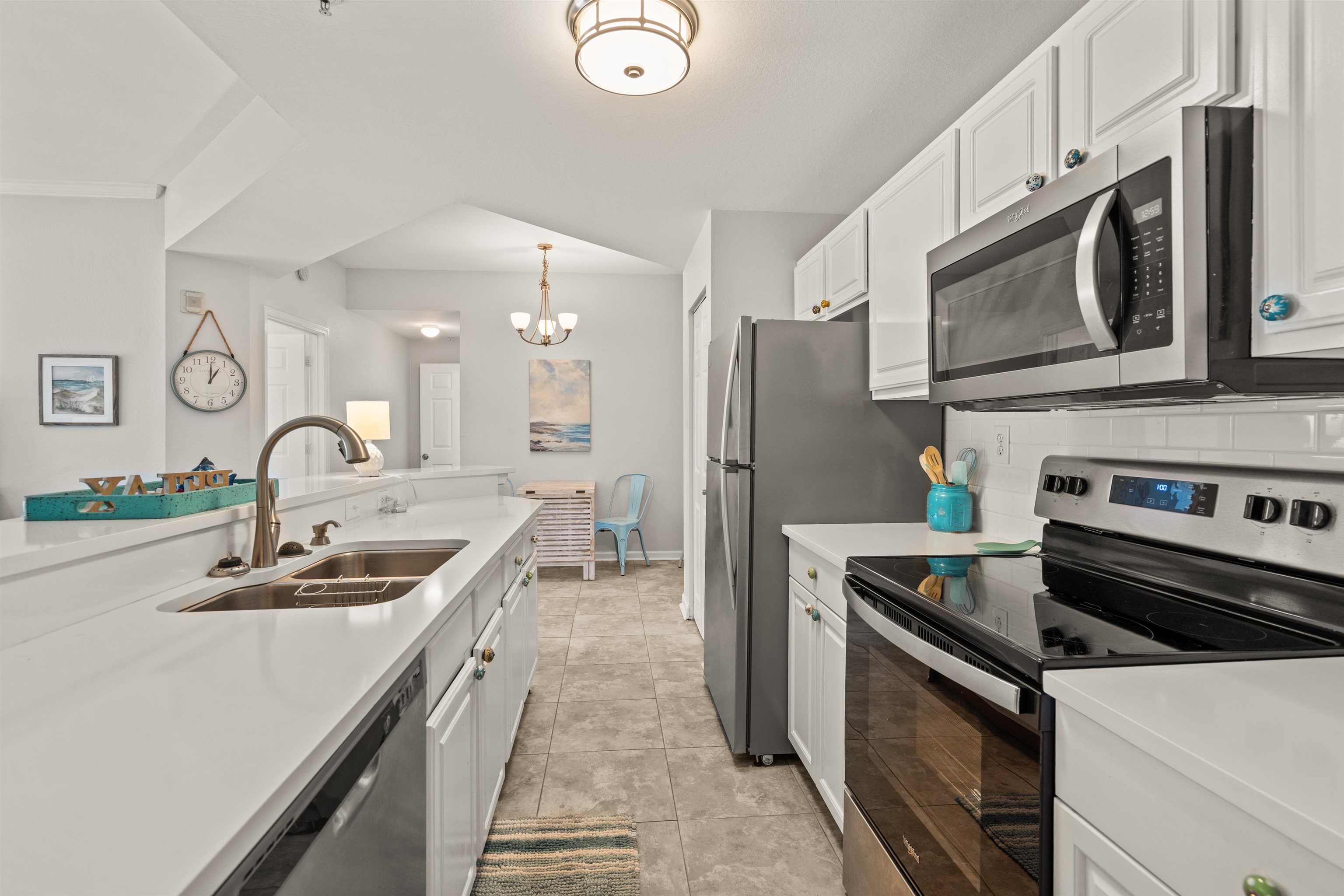 Image 7 of 46 For 440 Villa San Marco Dr S 104