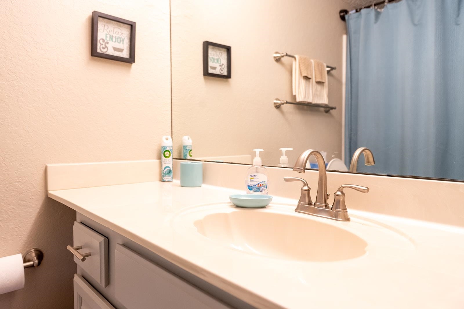 Image 25 of 47 For 110 Ocean Hollow Ln  105