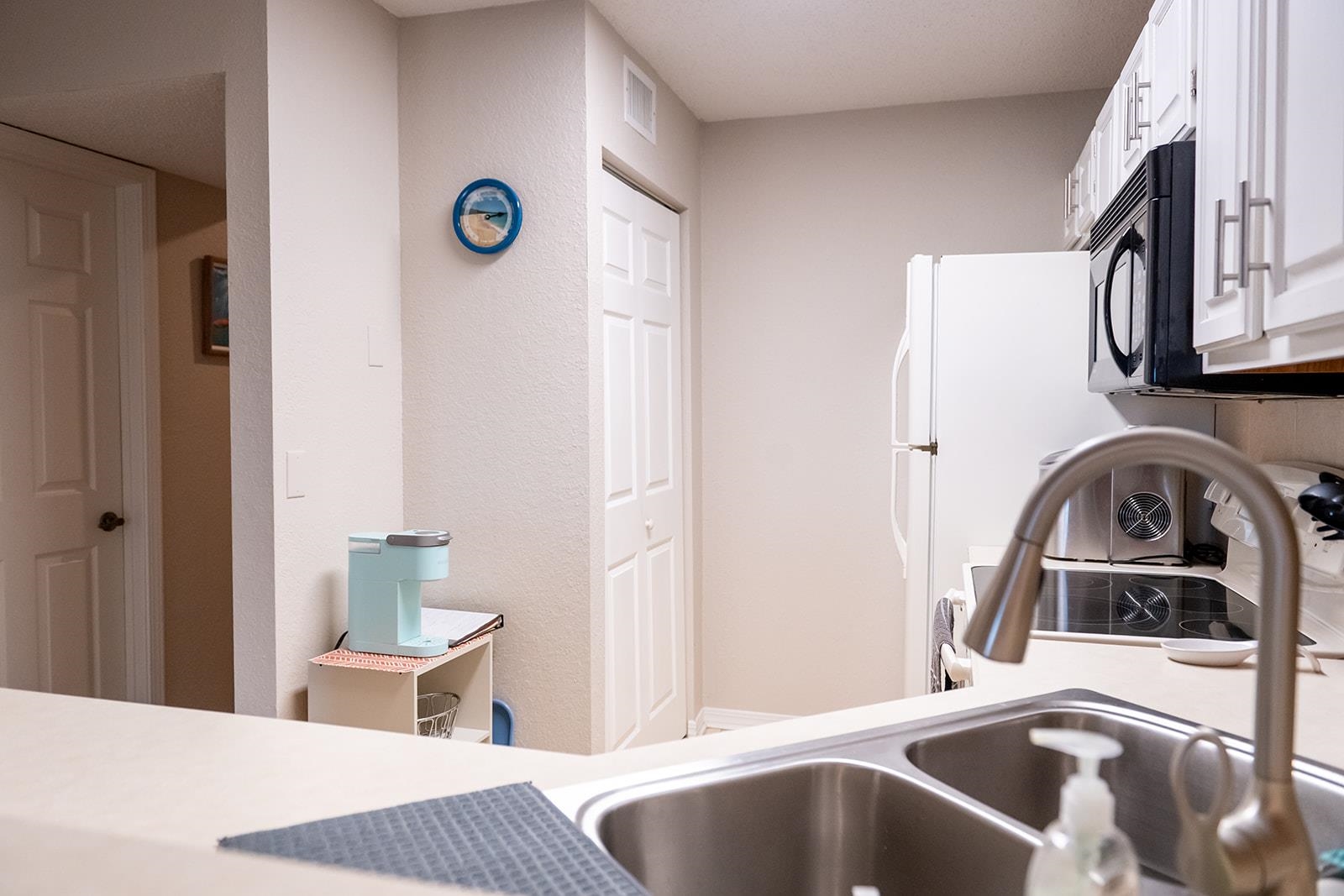 Image 4 of 47 For 110 Ocean Hollow Ln  105