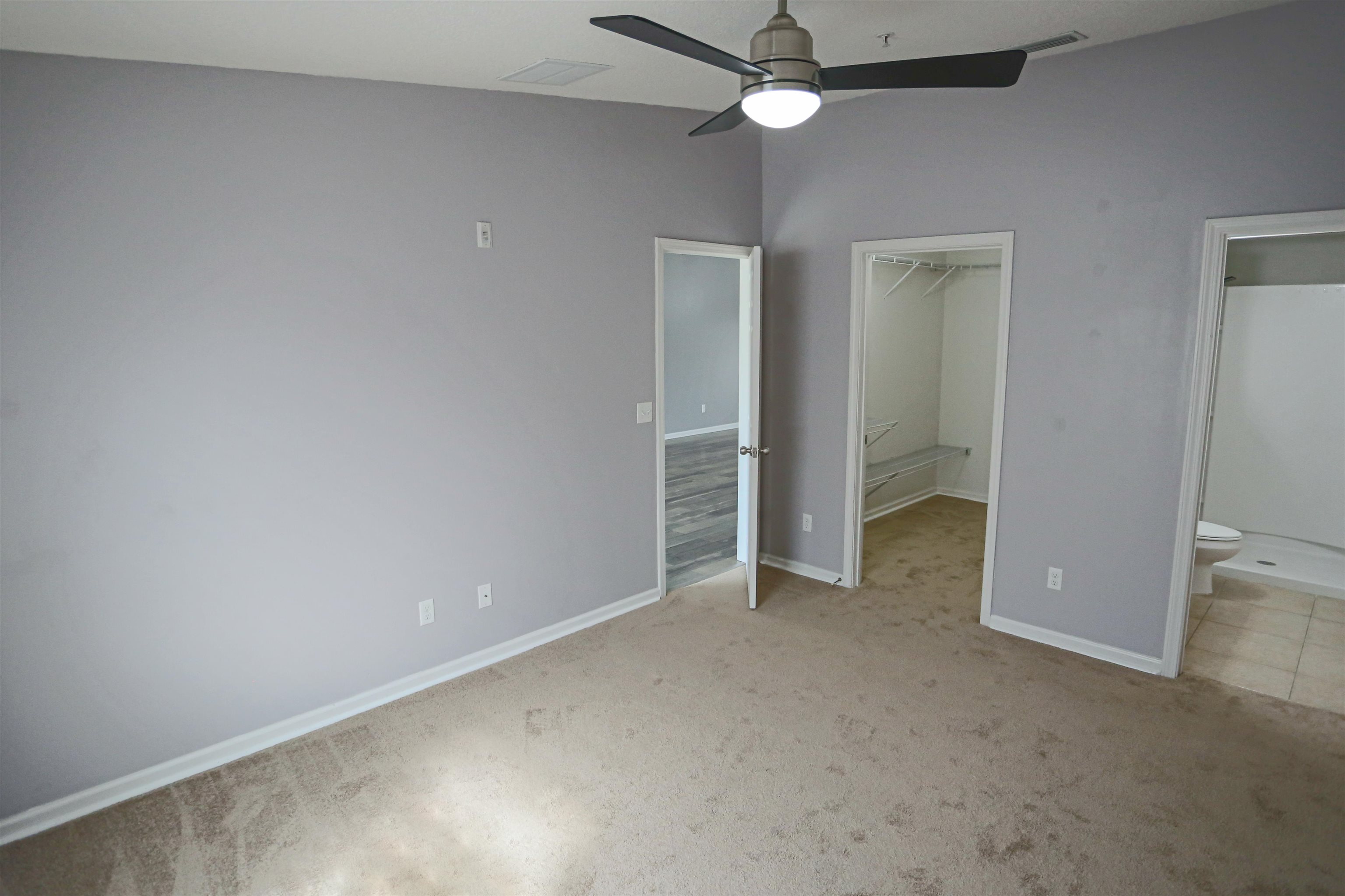 Image 13 of 44 For 904 Golden Lake Loop