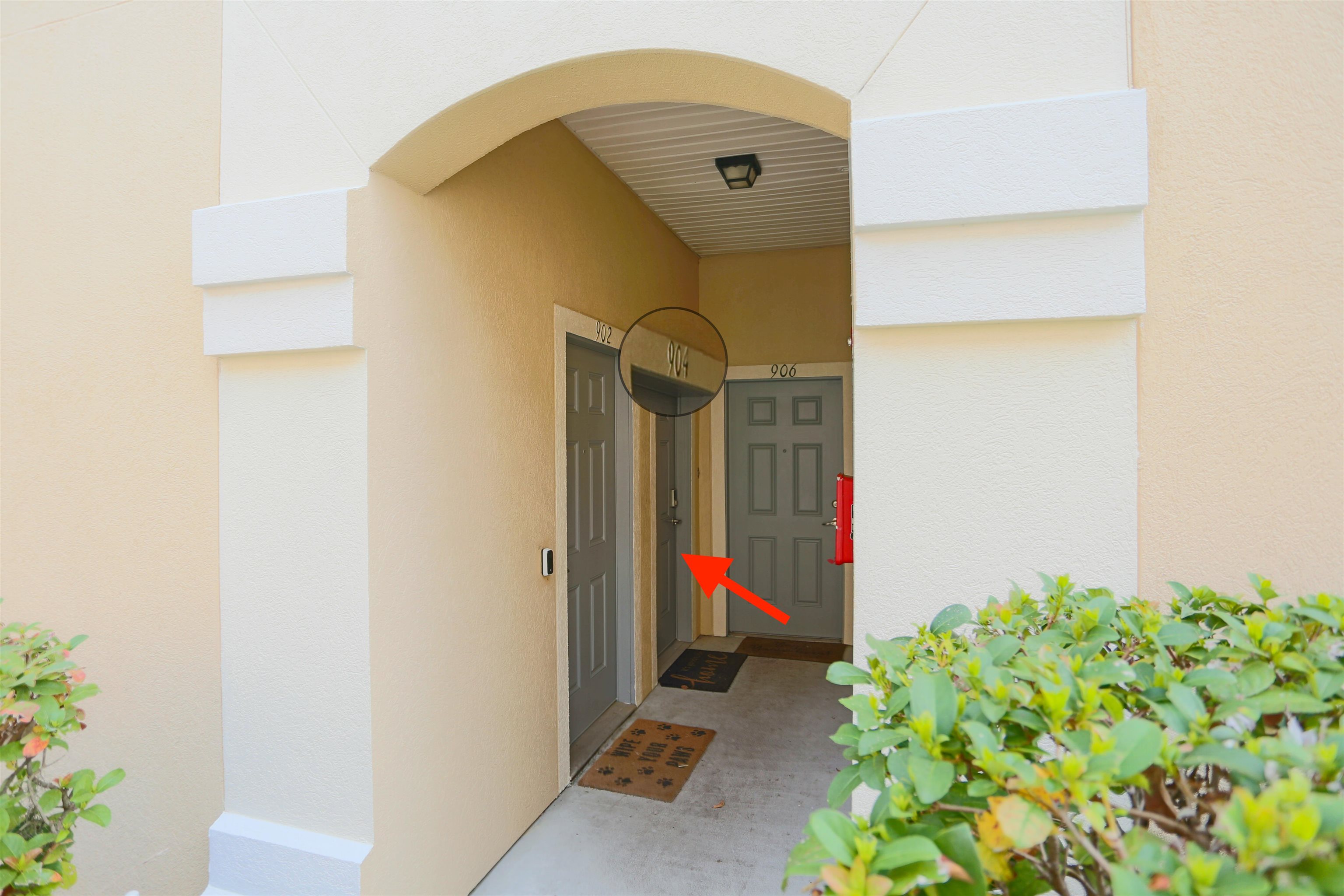 Image 28 of 44 For 904 Golden Lake Loop