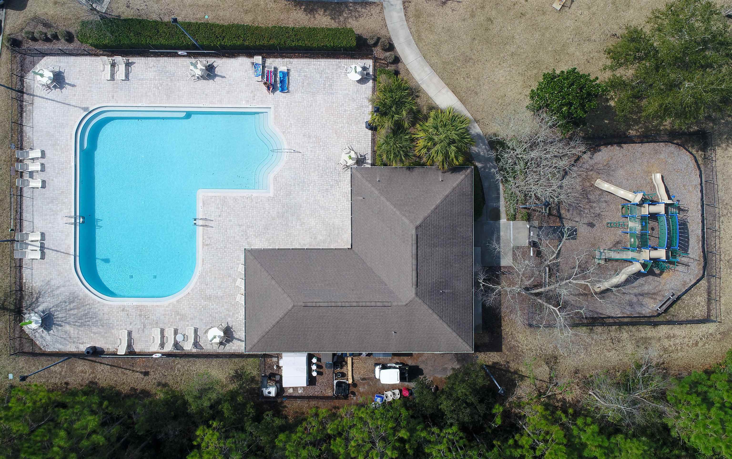 Image 33 of 44 For 904 Golden Lake Loop