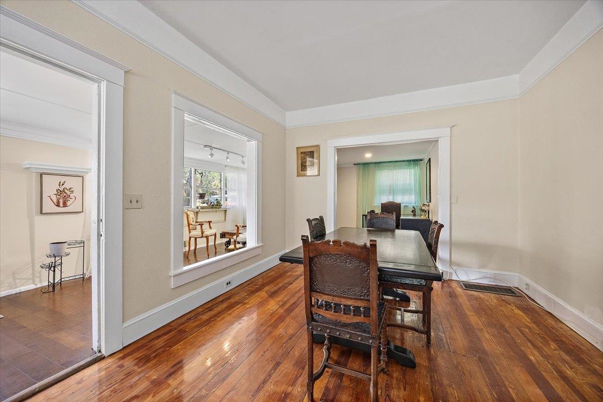 Image 7 of 32 For 6 San Carlos Ave E