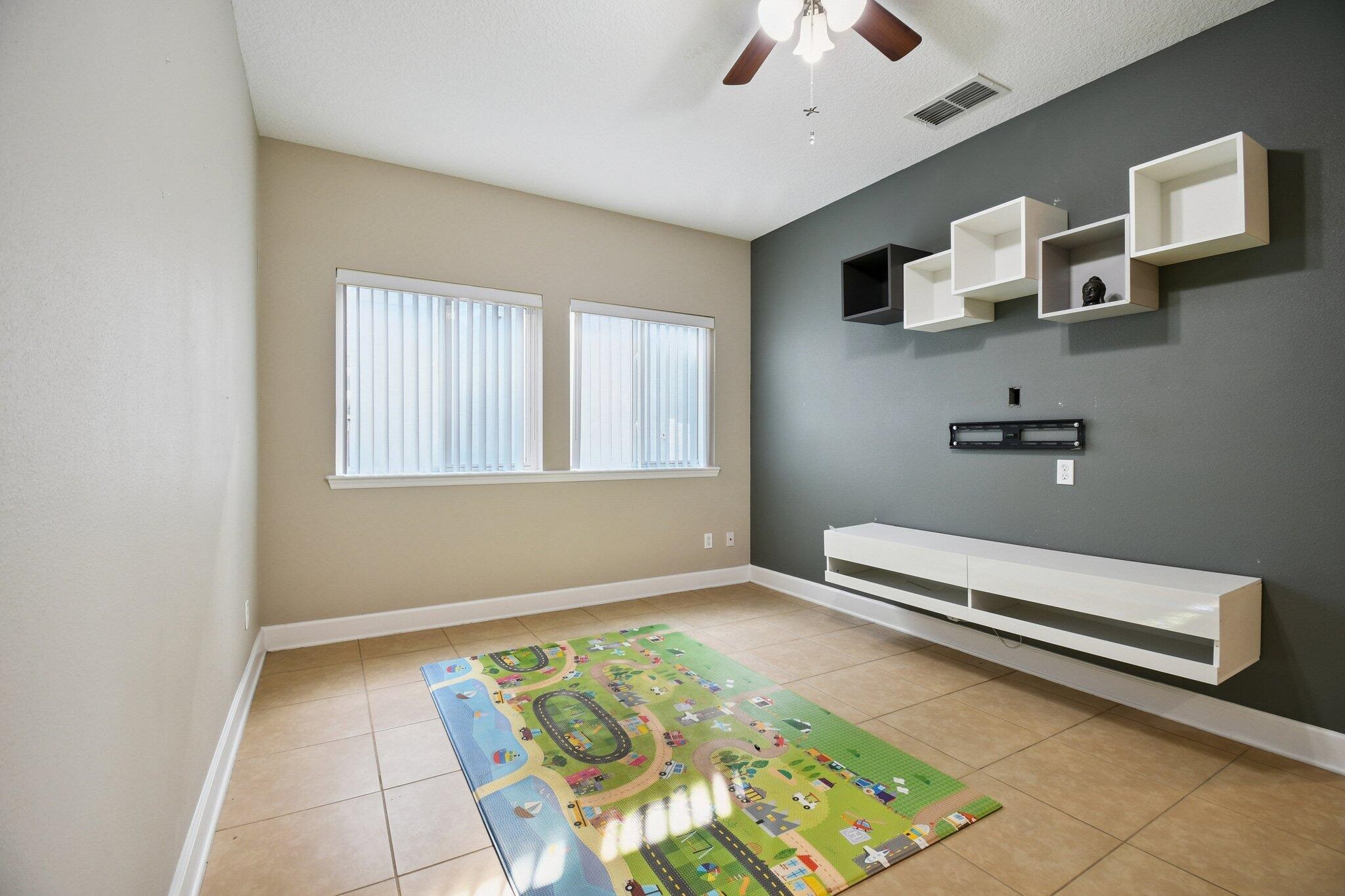 Image 5 of 67 For 66 Prospect Ln