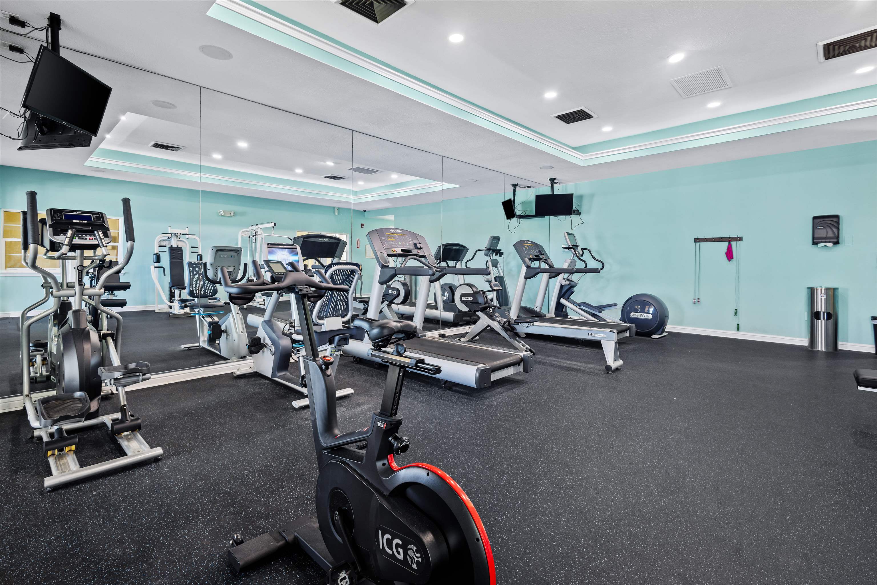 Image 47 of 61 For 1080 Bella Vista Blvd  306