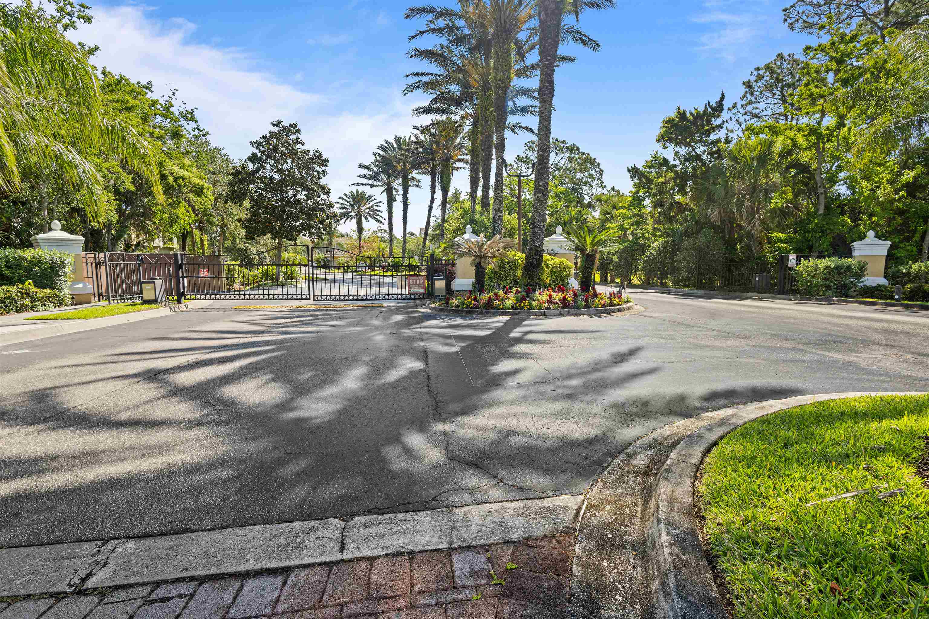 Image 60 of 61 For 1080 Bella Vista Blvd  306