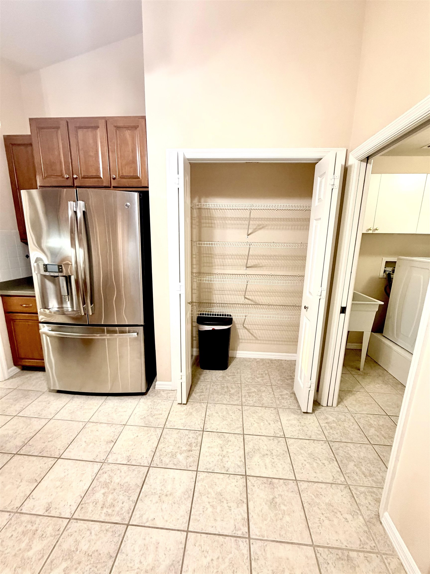 Image 23 of 57 For 147 Confederate Point Rd