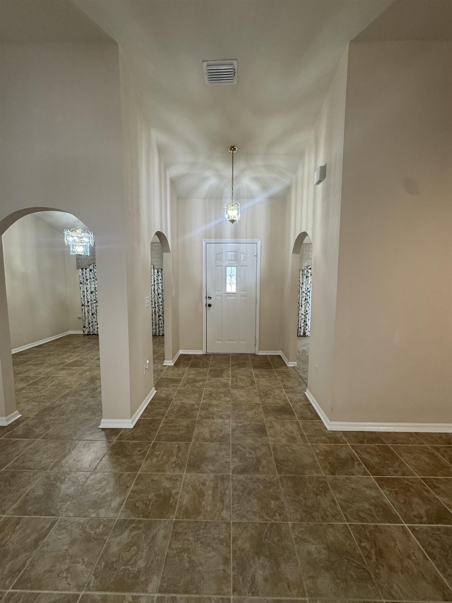 Image 24 of 57 For 147 Confederate Point Rd