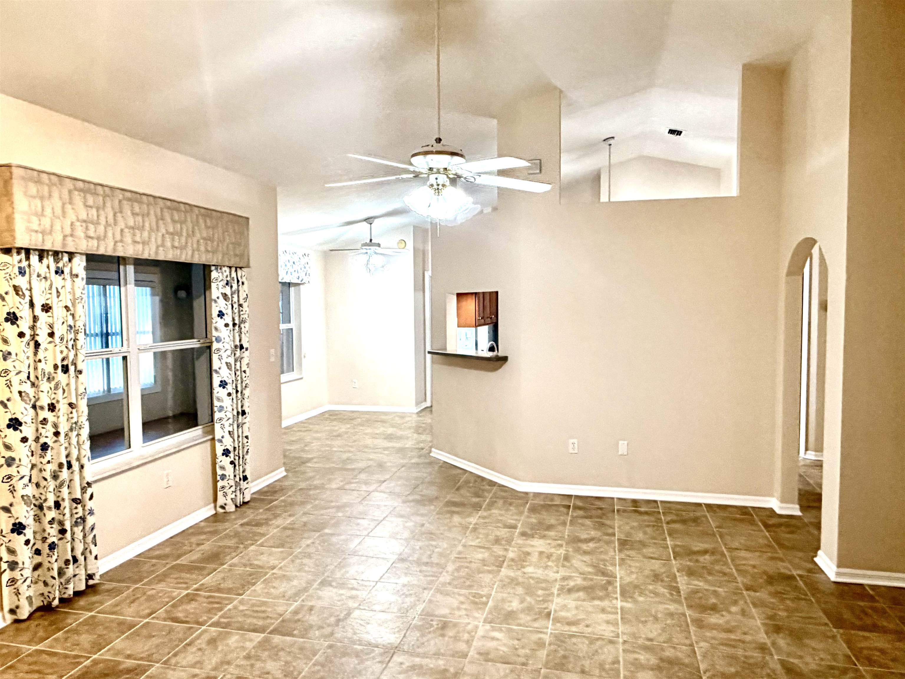 Image 31 of 57 For 147 Confederate Point Rd