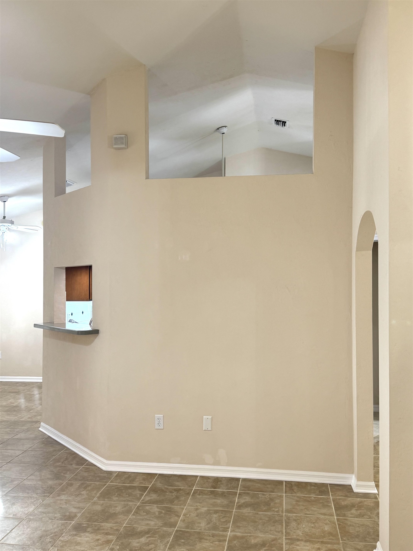 Image 32 of 57 For 147 Confederate Point Rd