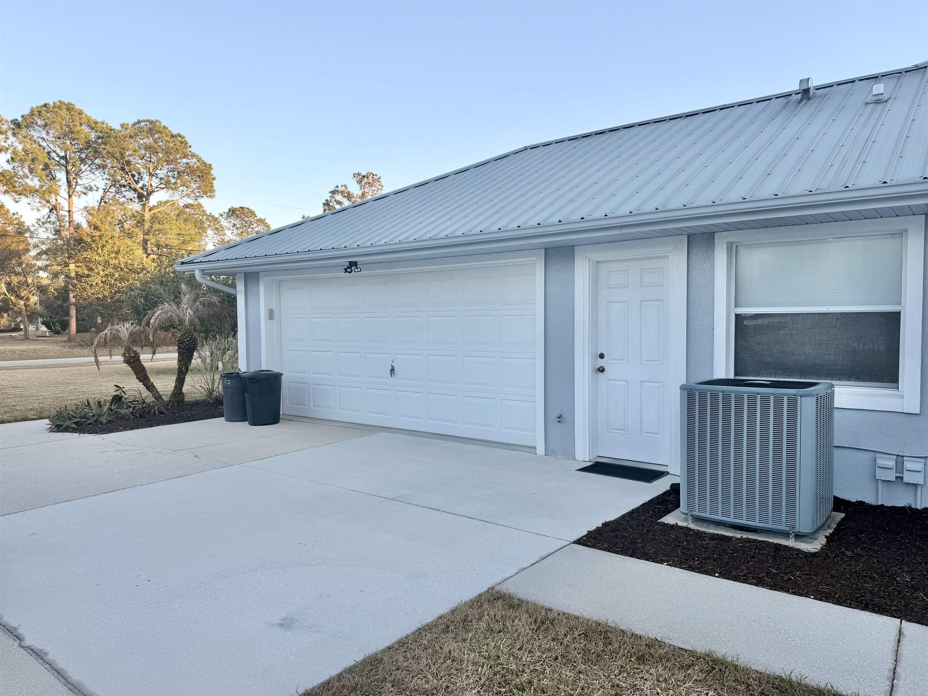 Image 6 of 57 For 147 Confederate Point Rd