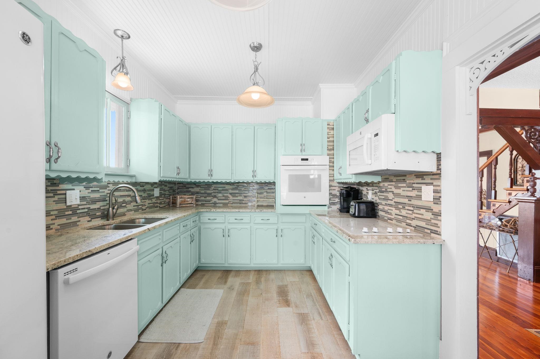 Image 36 of 75 For 59 Lewis Blvd