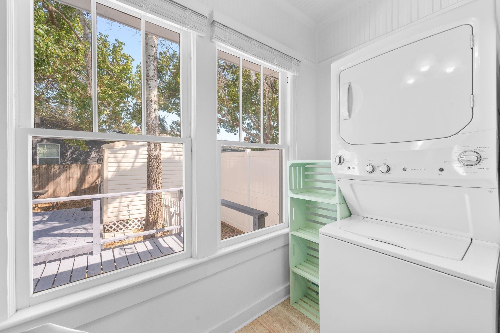 Image 40 of 75 For 59 Lewis Blvd