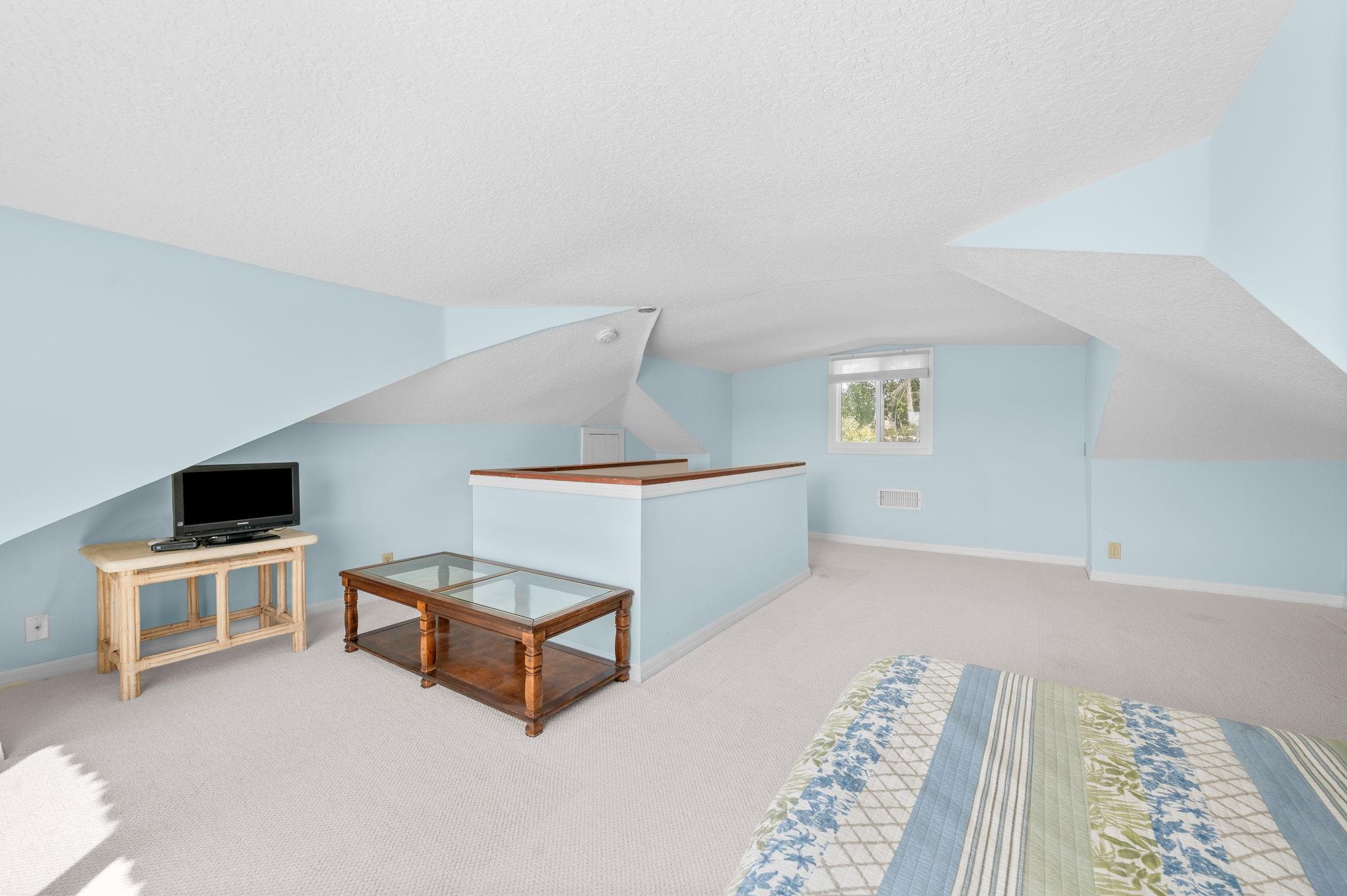 Image 48 of 75 For 59 Lewis Blvd