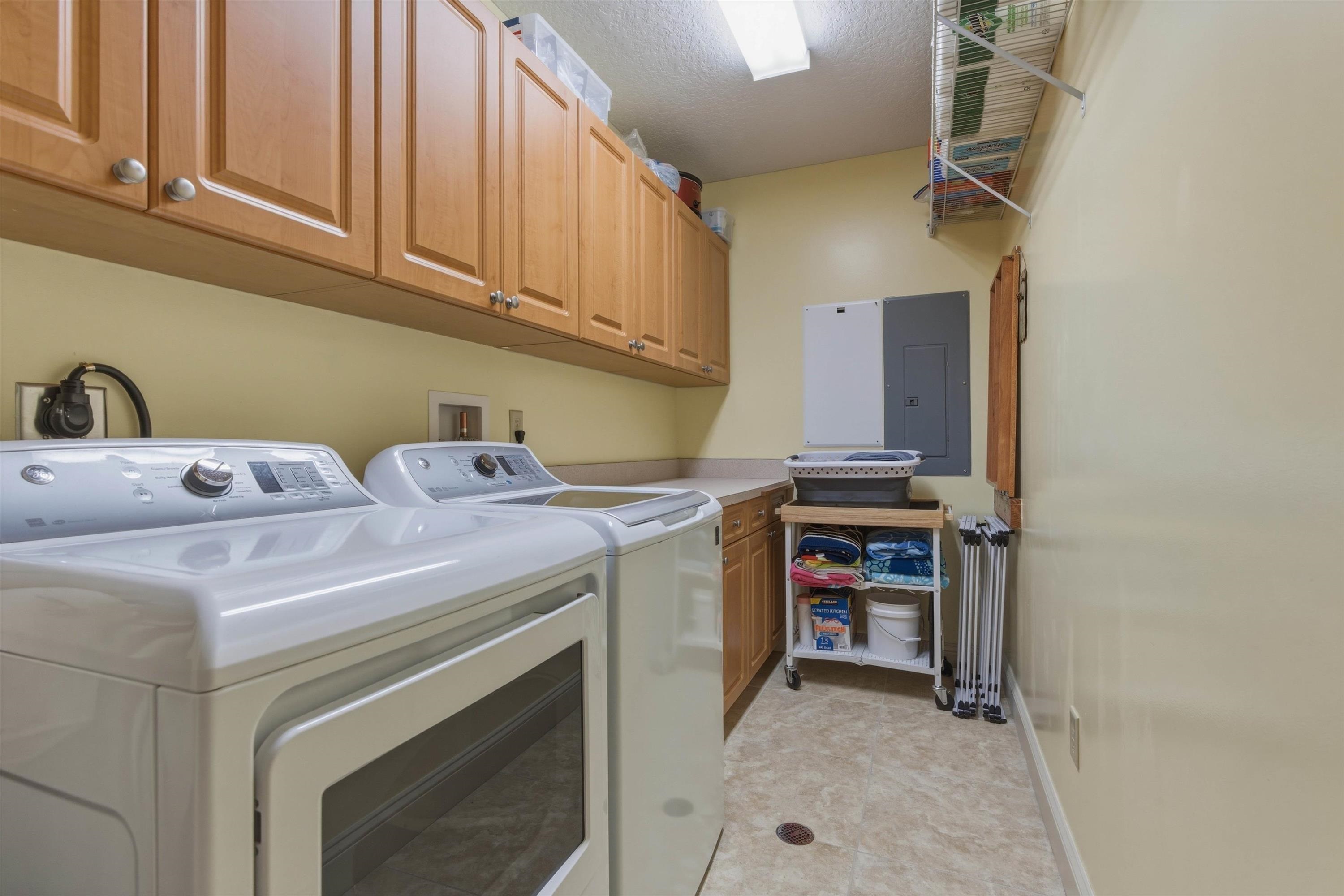 Image 19 of 44 For 1 Radio Rd  202