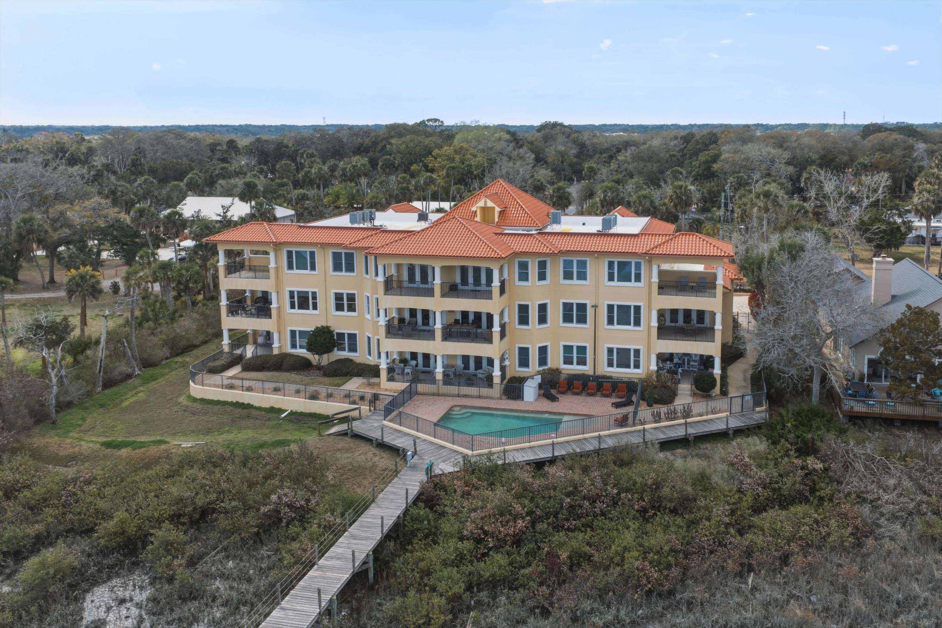 Image 3 of 44 For 1 Radio Rd  202