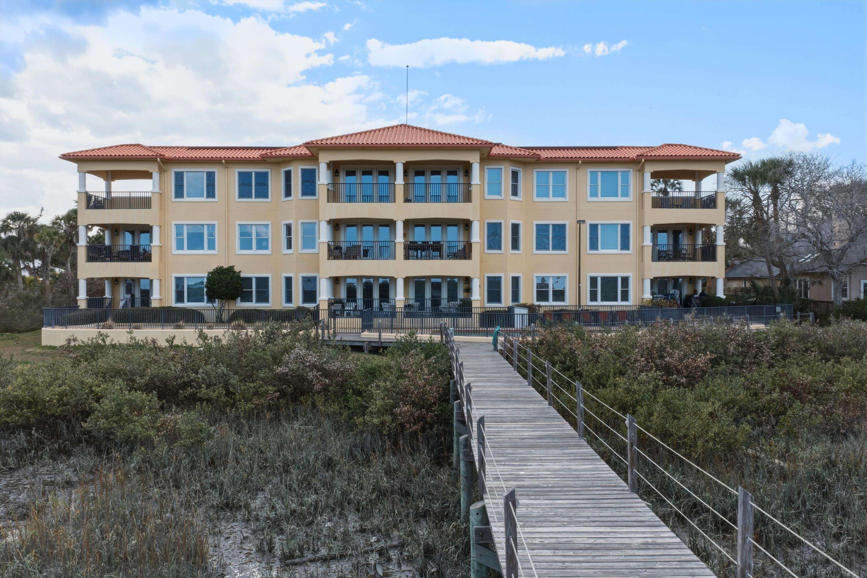 Image 33 of 44 For 1 Radio Rd  202