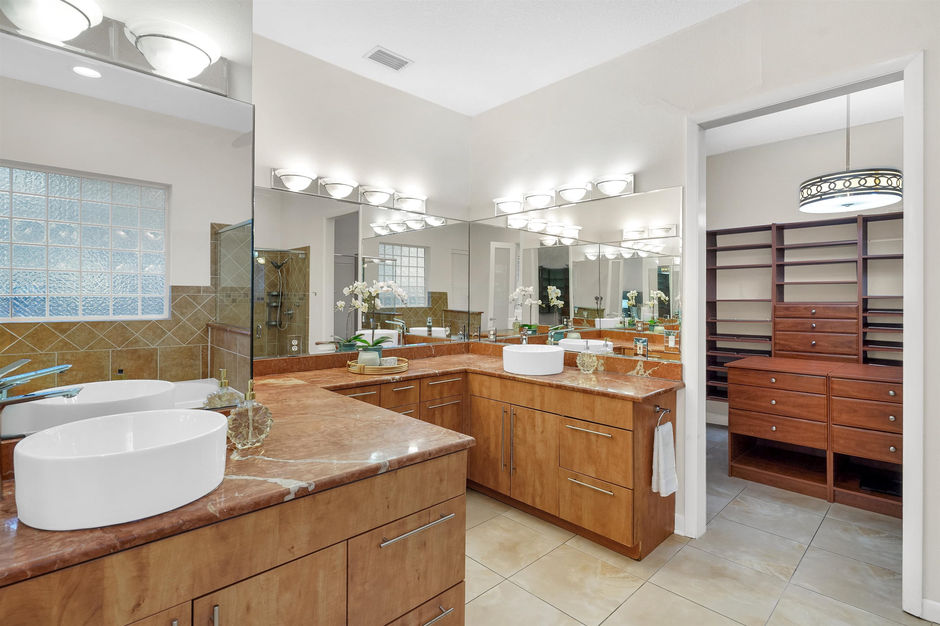 Image 31 of 53 For 120 Oyster Catcher Cir