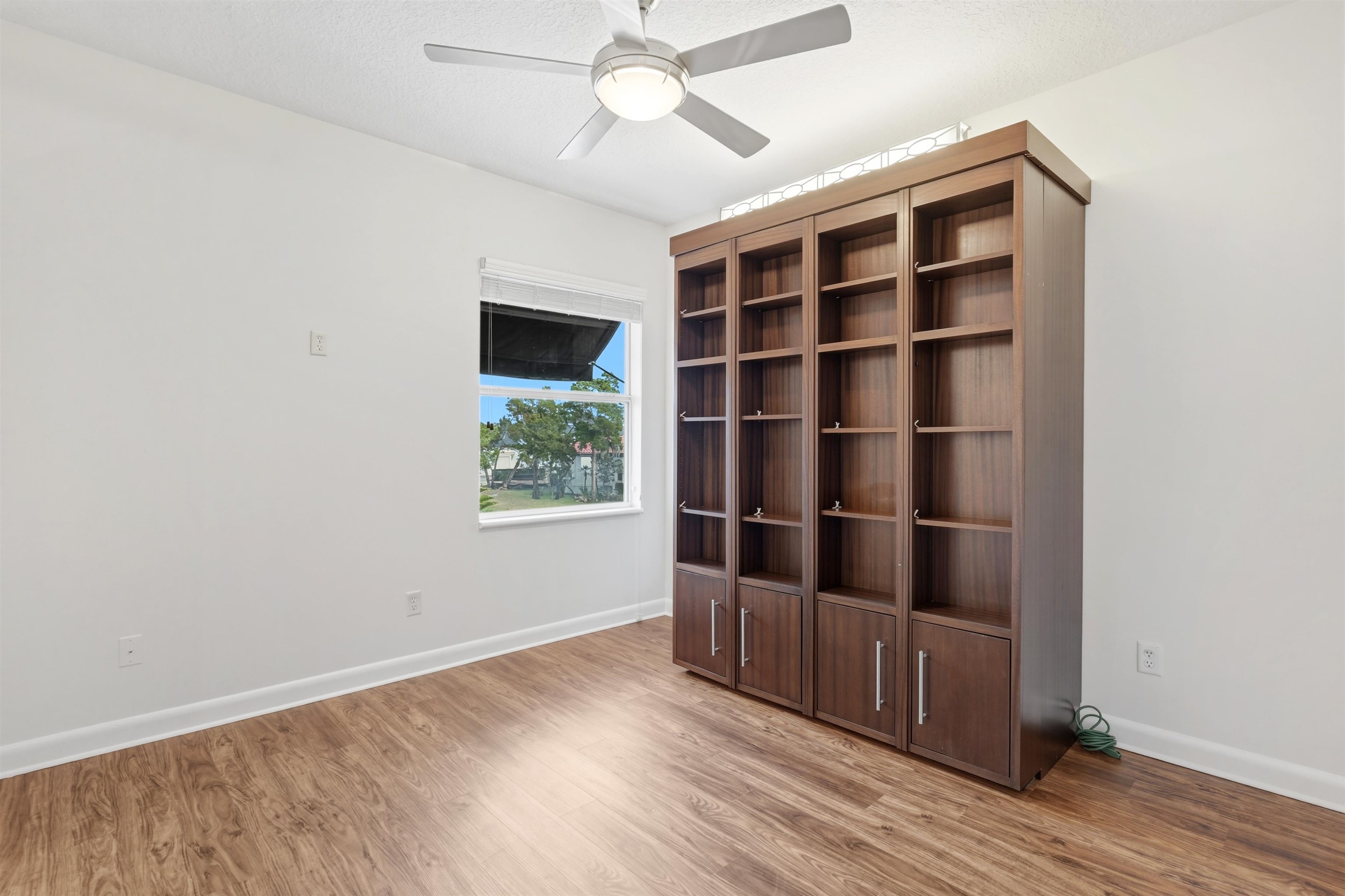 Image 36 of 53 For 120 Oyster Catcher Cir