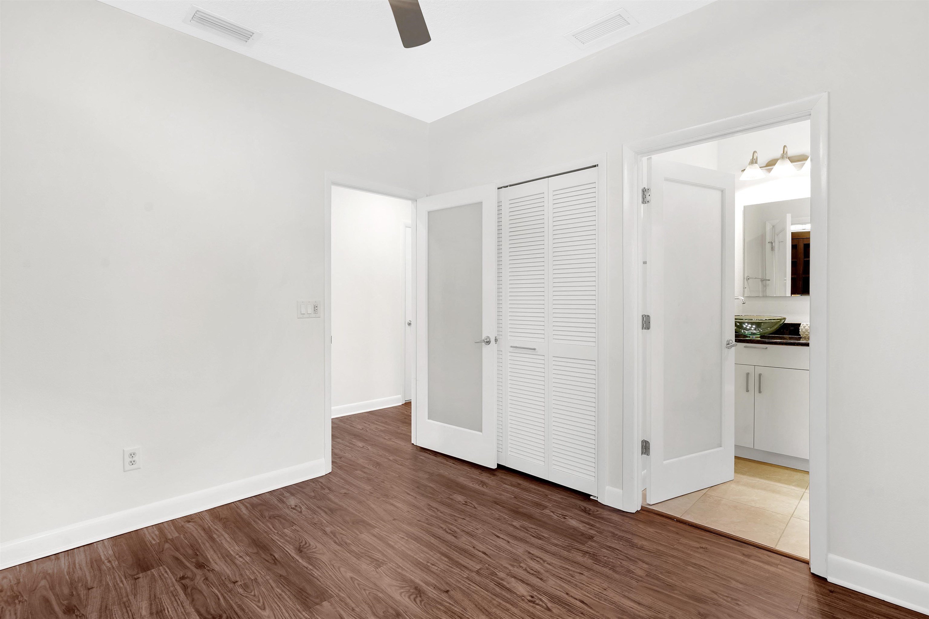 Image 37 of 53 For 120 Oyster Catcher Cir