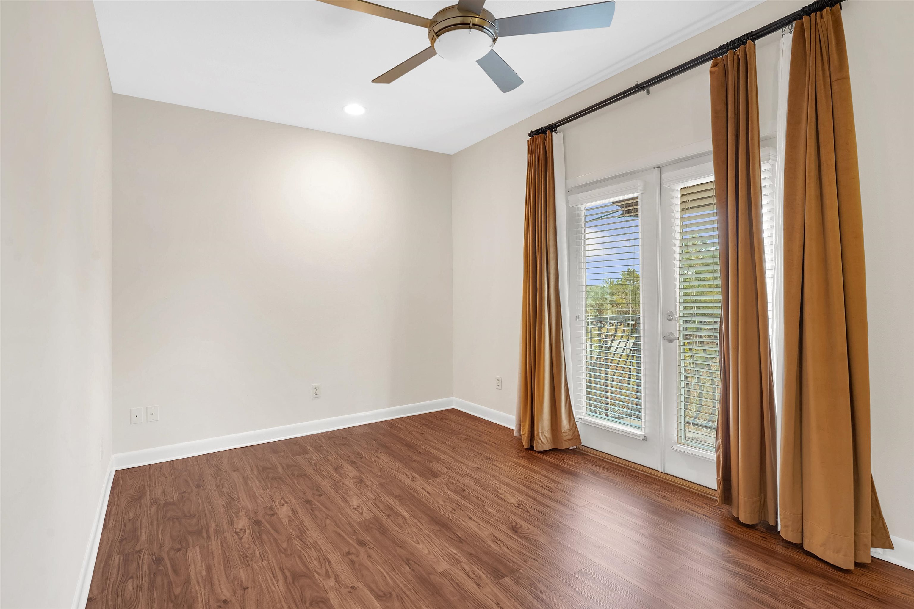 Image 39 of 53 For 120 Oyster Catcher Cir