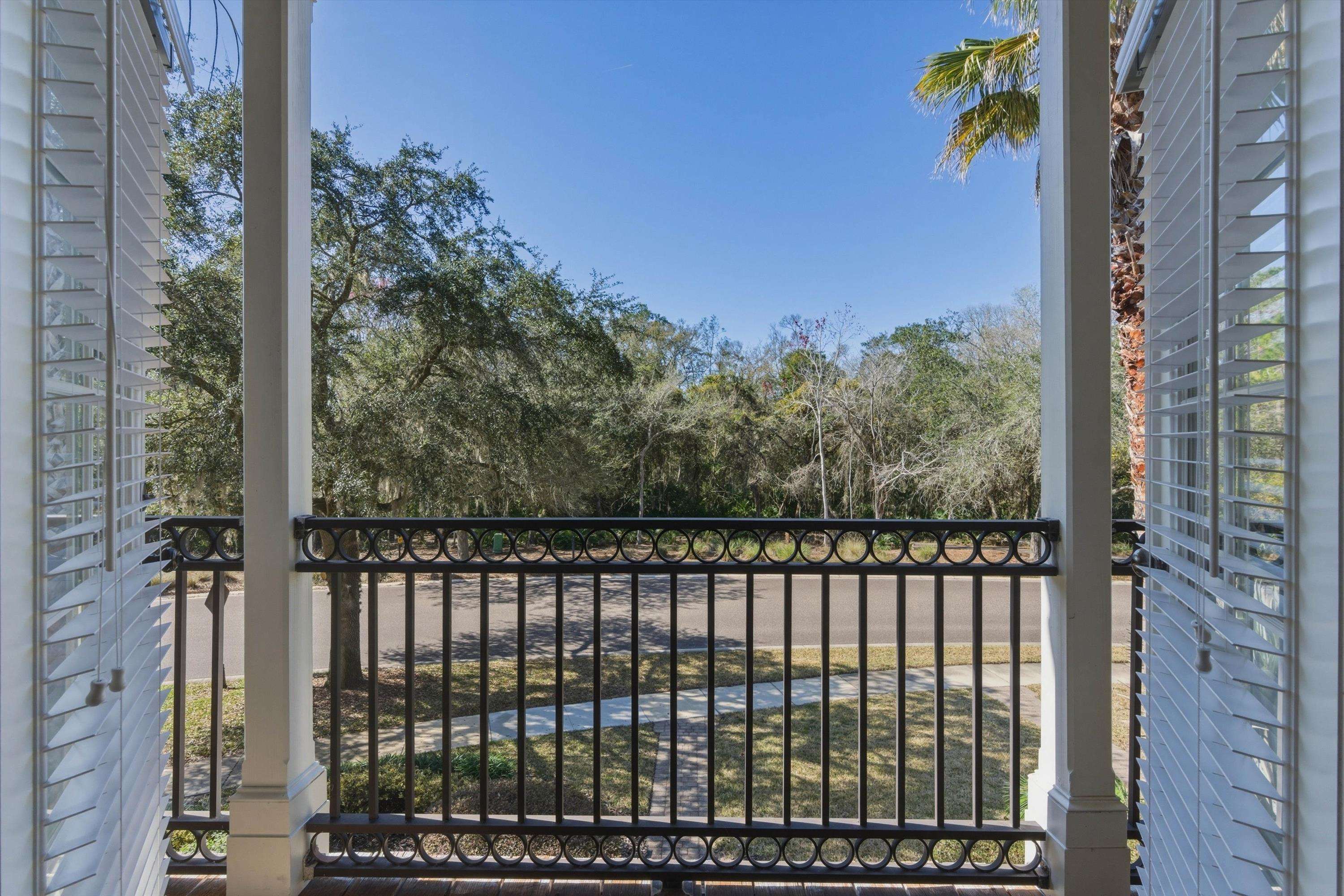 Image 34 of 76 For 654 Loop Pkwy S