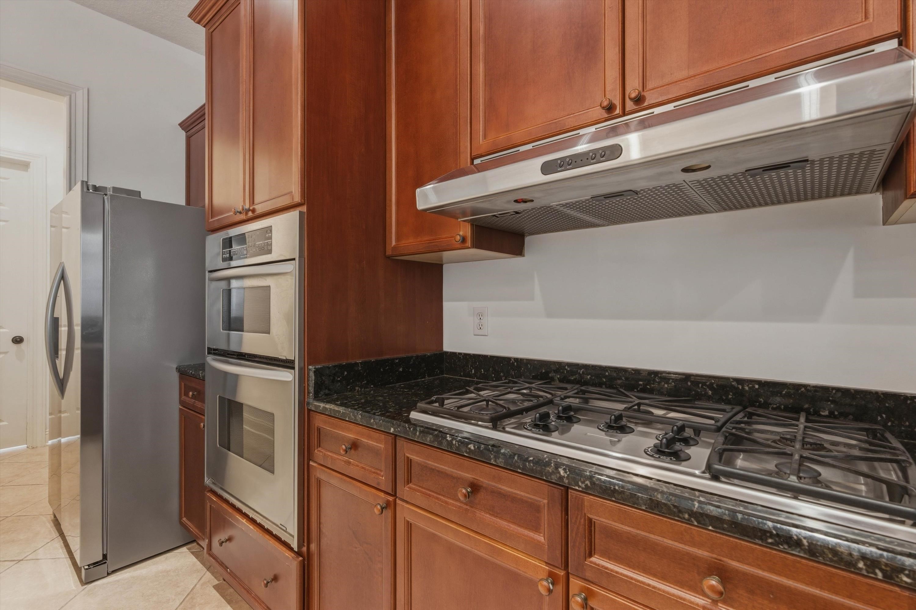 Image 5 of 76 For 654 Loop Pkwy S