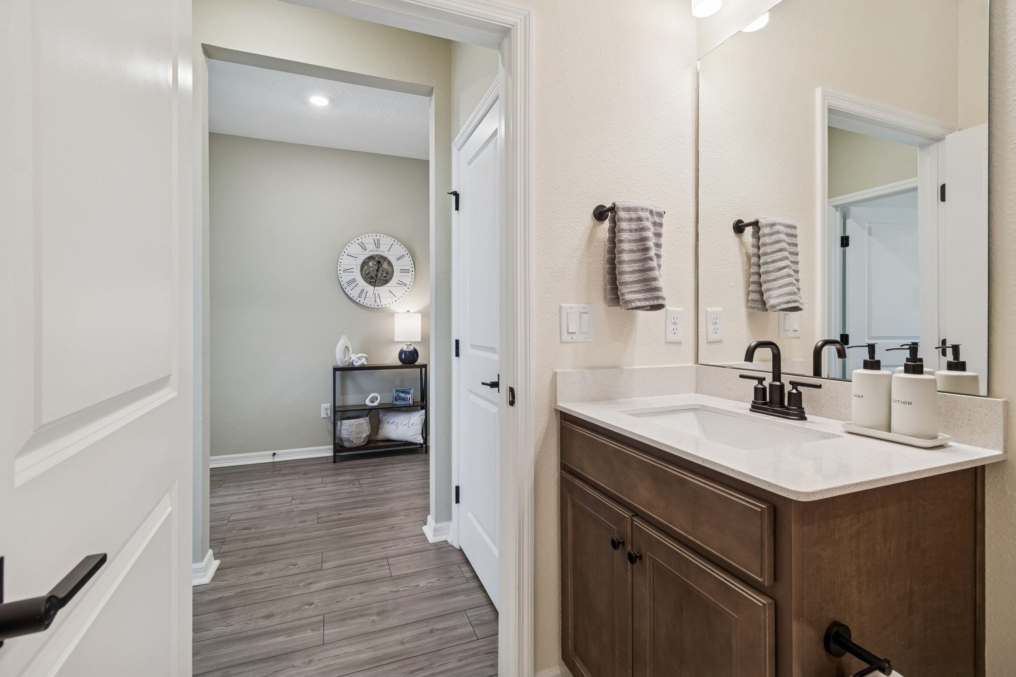 Image 10 of 65 For 29 Lone Cypress Way