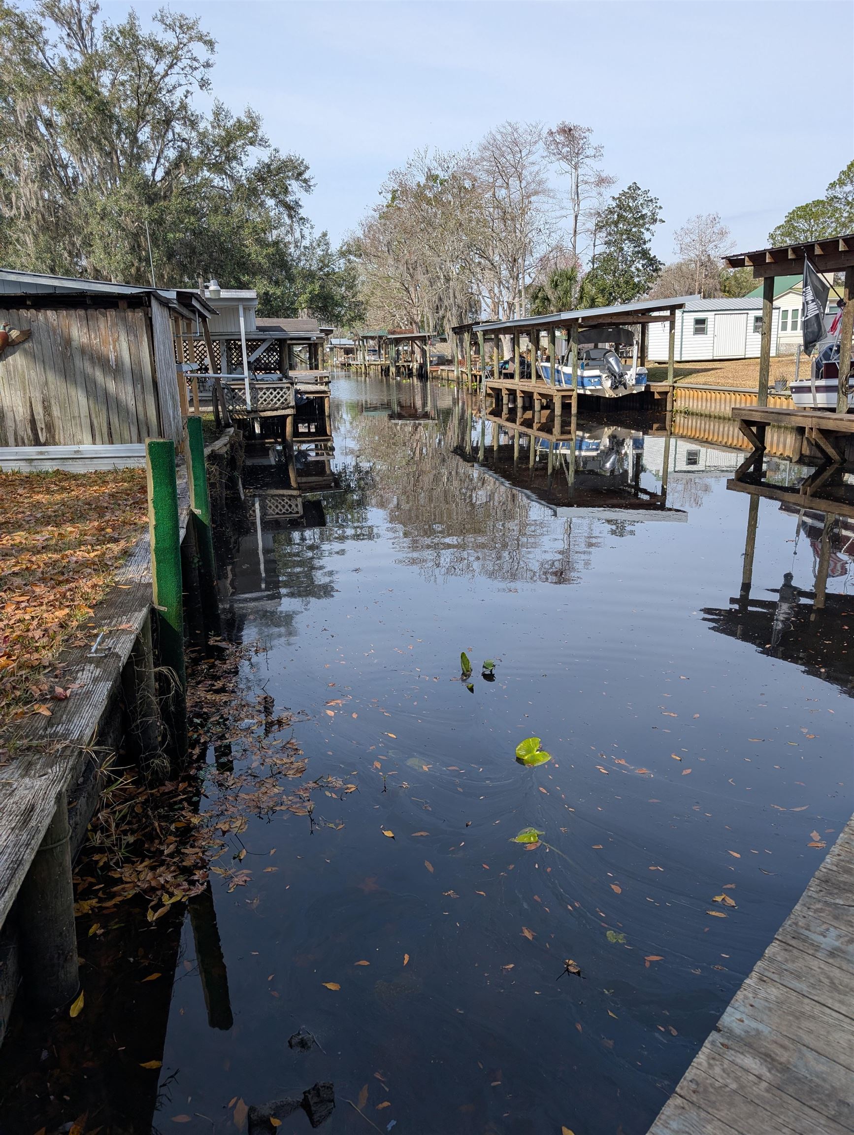 Image 2 of 21 For 102 Edgewater Rd