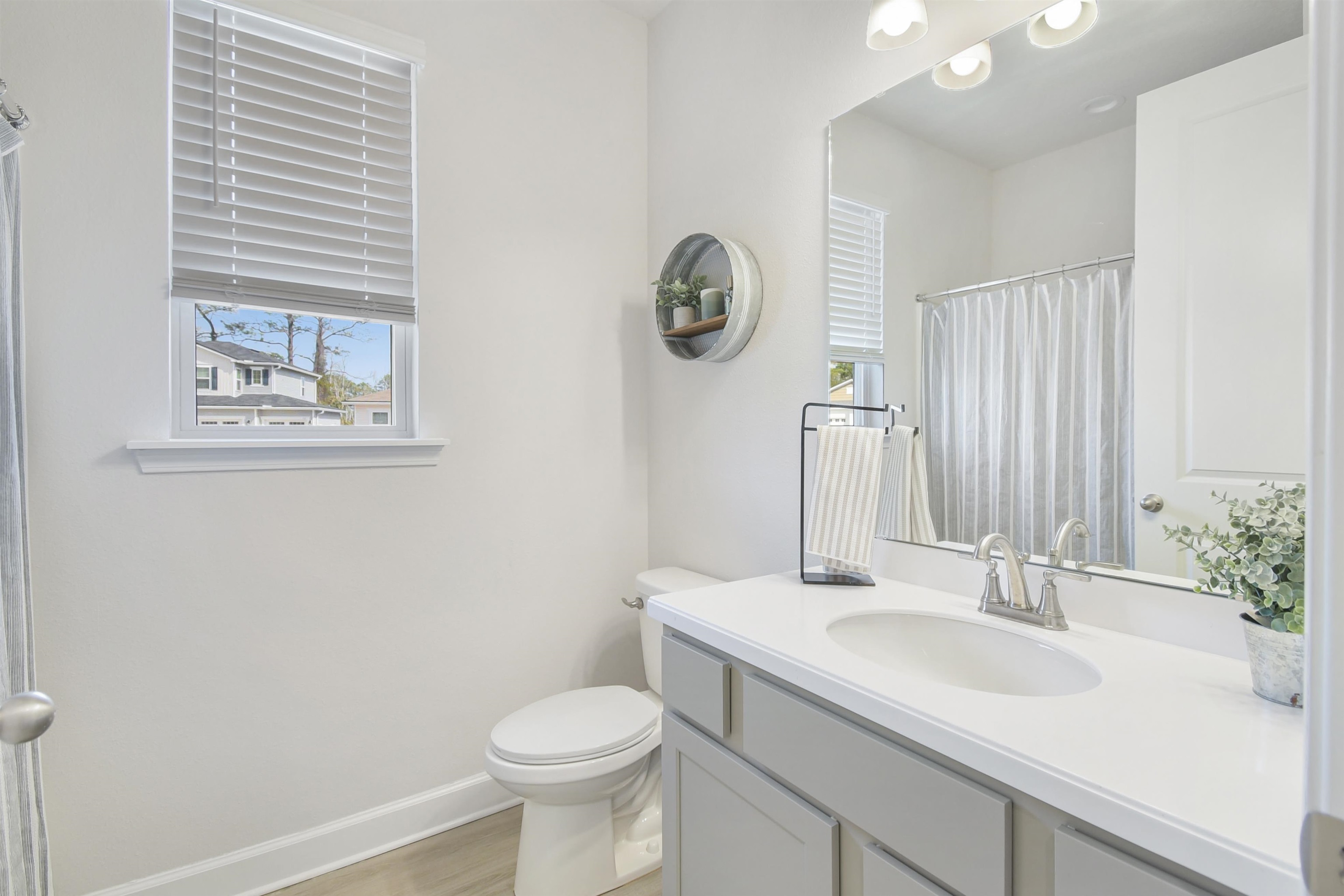 Image 29 of 44 For 803 Honeycomb Trl