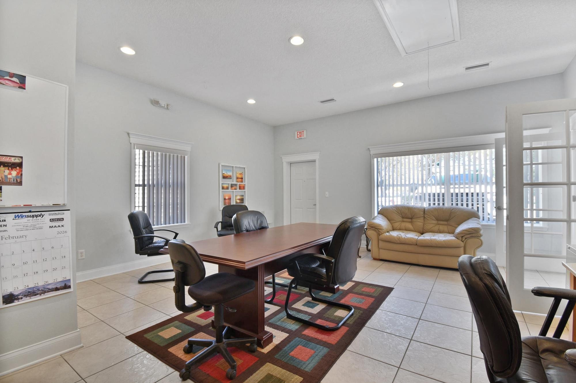 Image 4 of 12 For 2071 Dobbs Rd