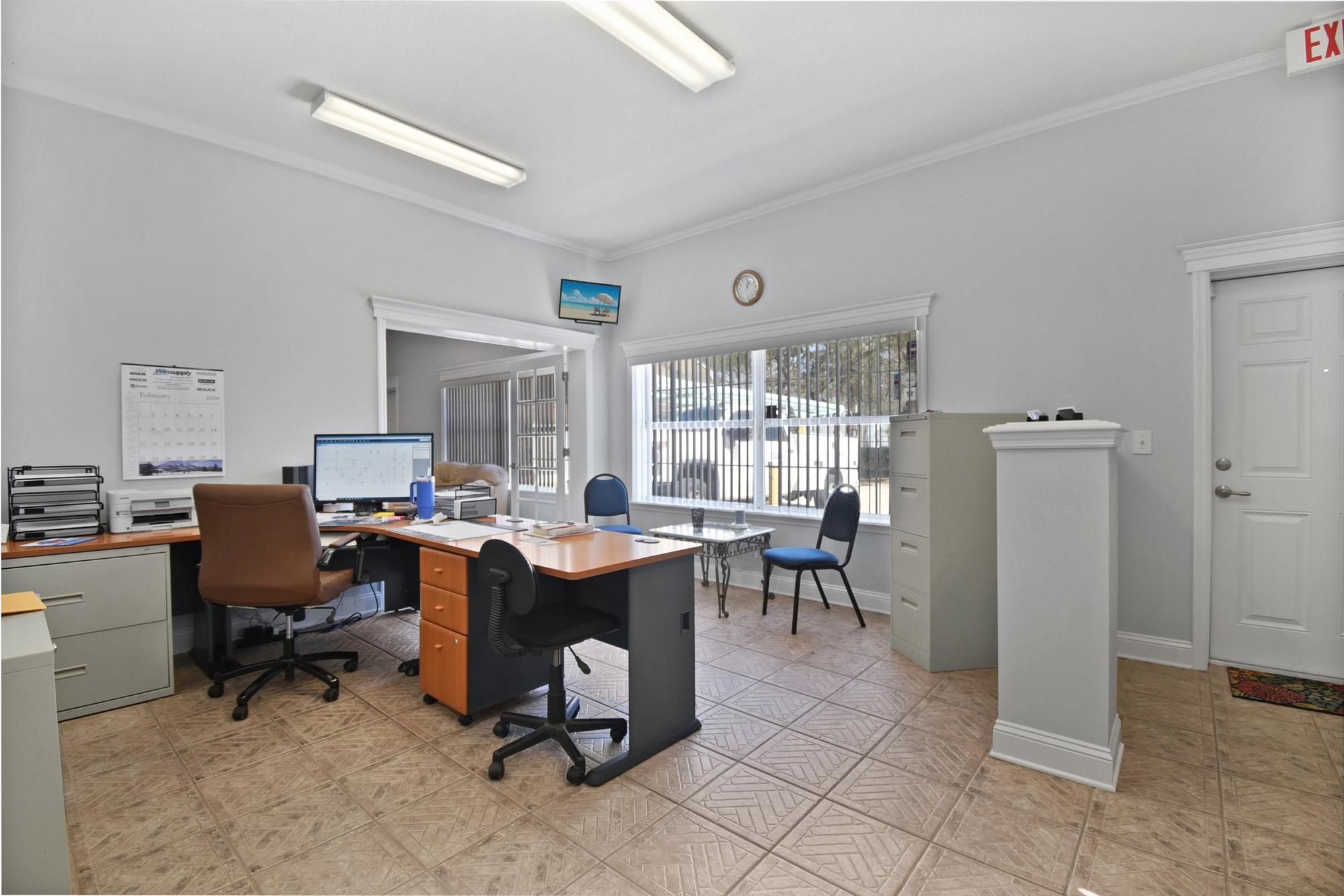 Image 7 of 12 For 2071 Dobbs Rd