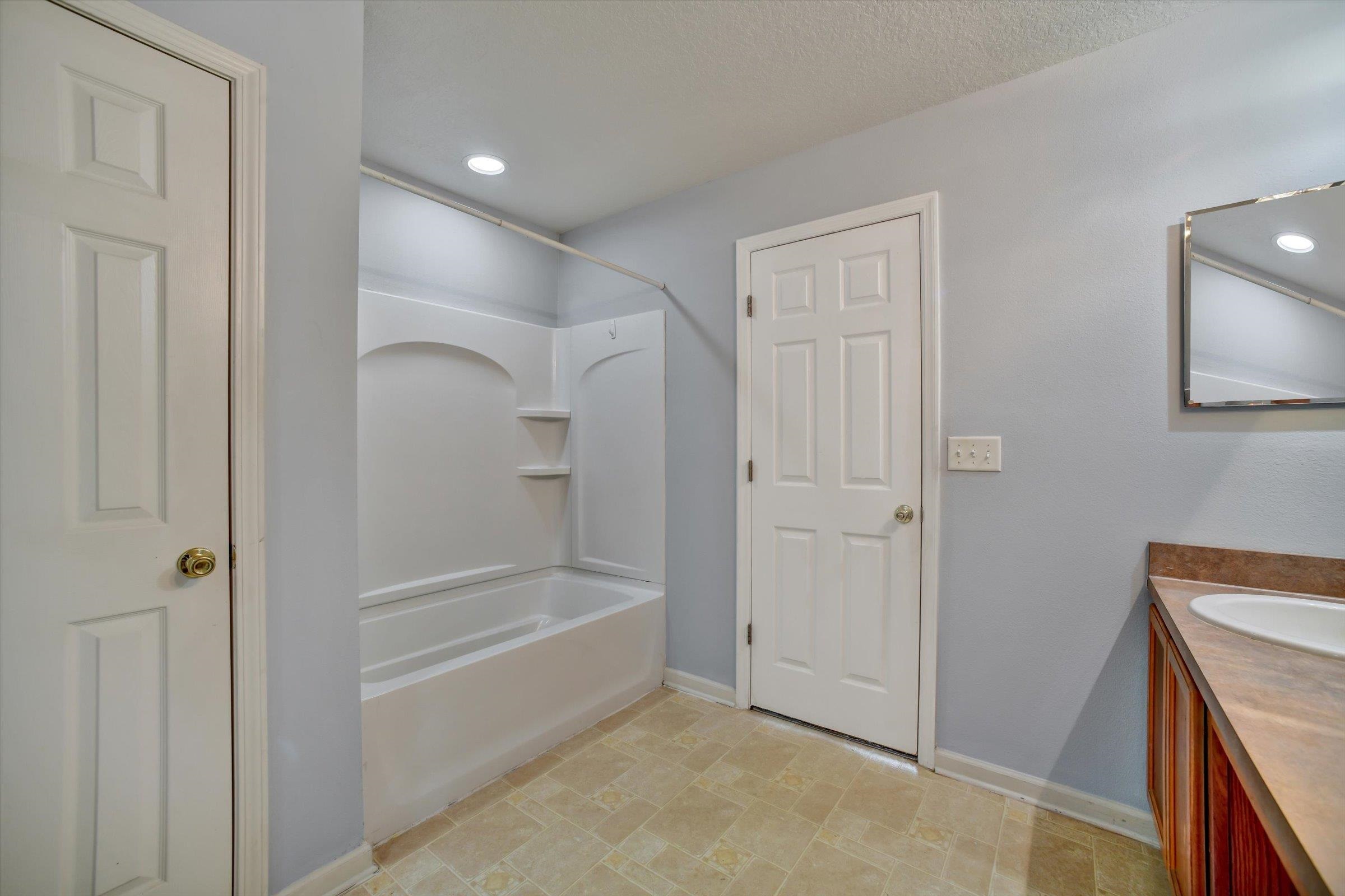 Image 31 of 76 For 5161 Cypress Links Blvd