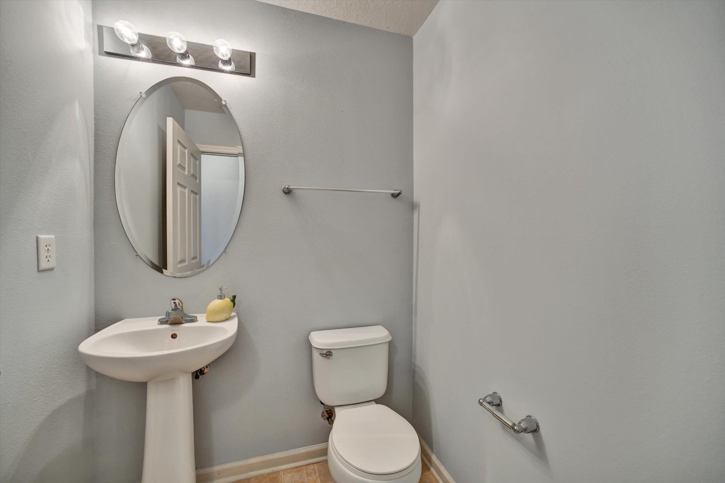 Image 33 of 76 For 5161 Cypress Links Blvd