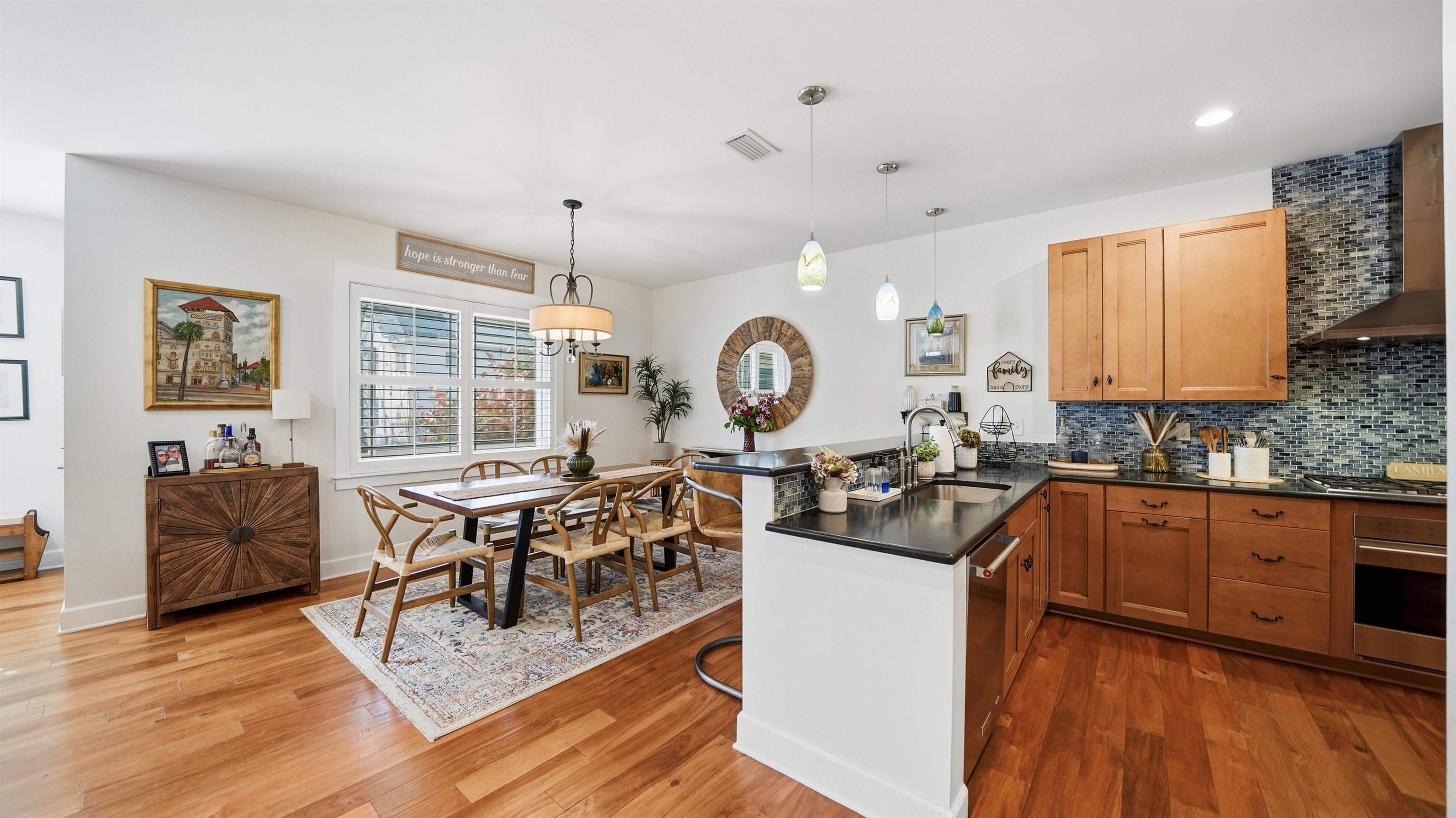 Image 15 of 64 For 159 Martin Luther King Ave