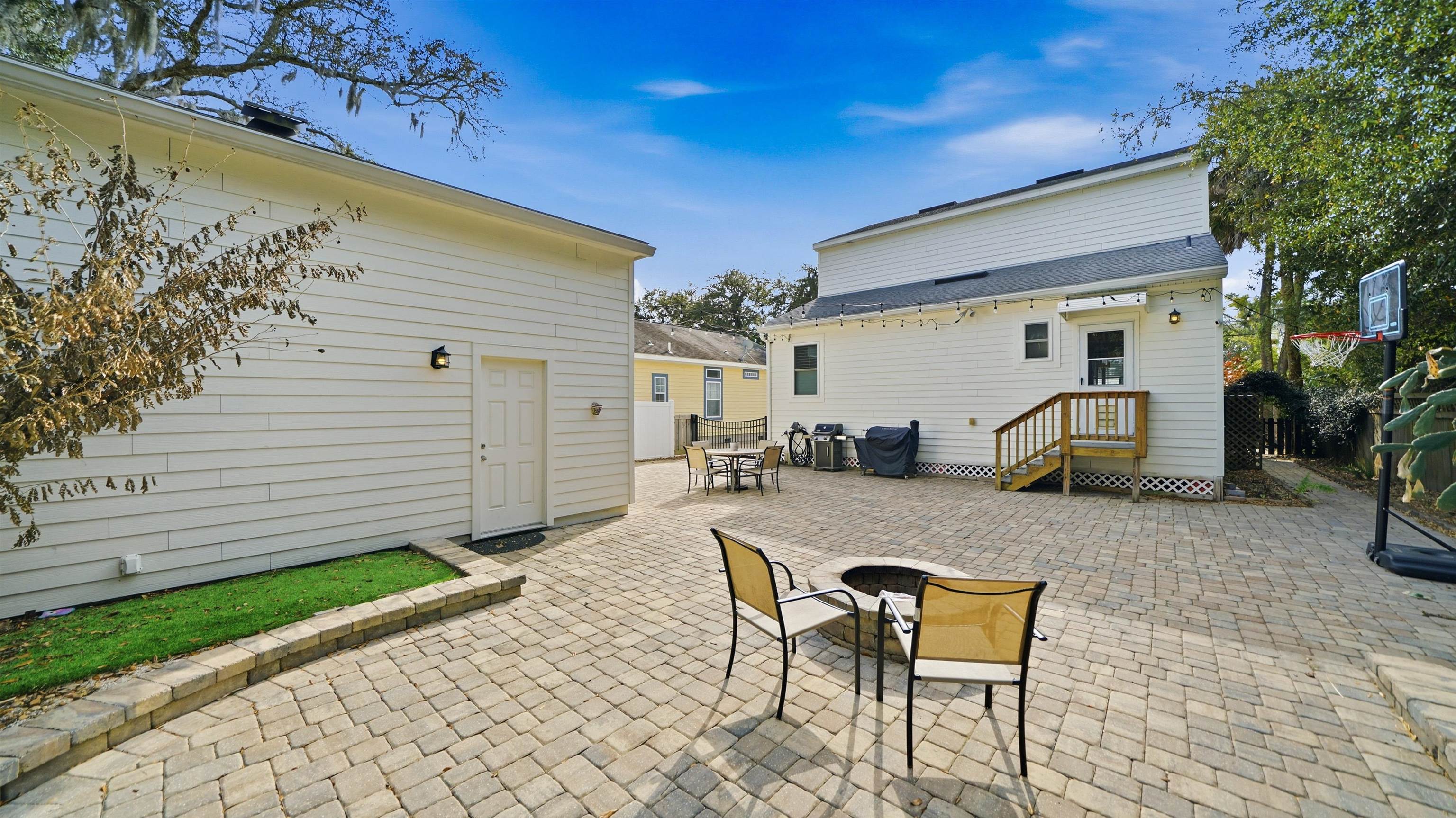 Image 45 of 64 For 159 Martin Luther King Ave