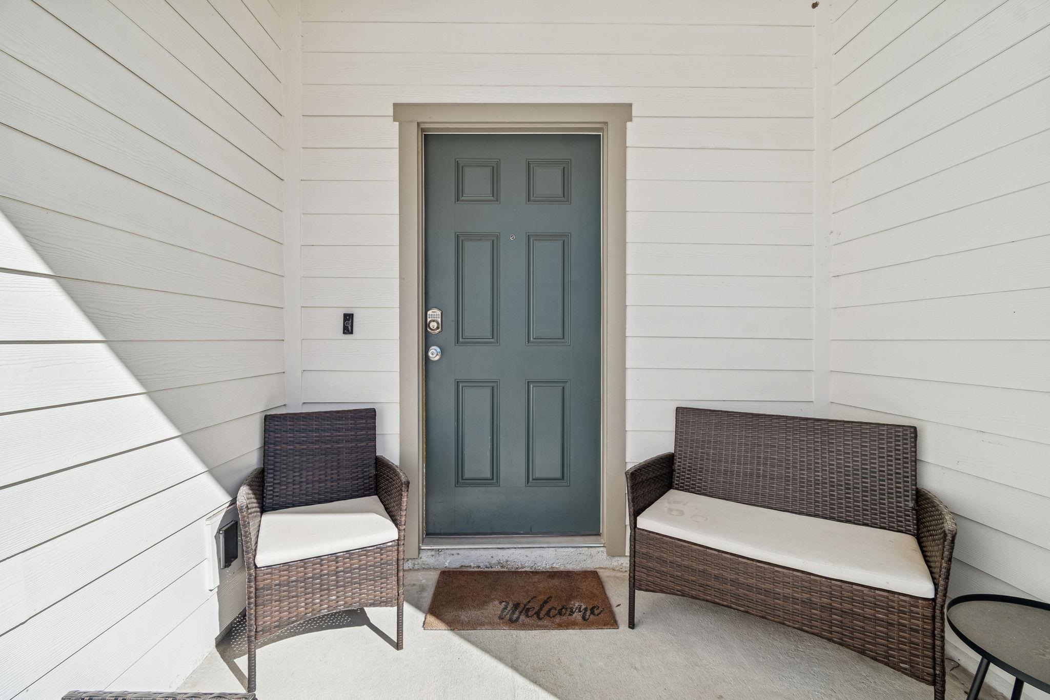 Image 8 of 41 For 156 Great Star Court