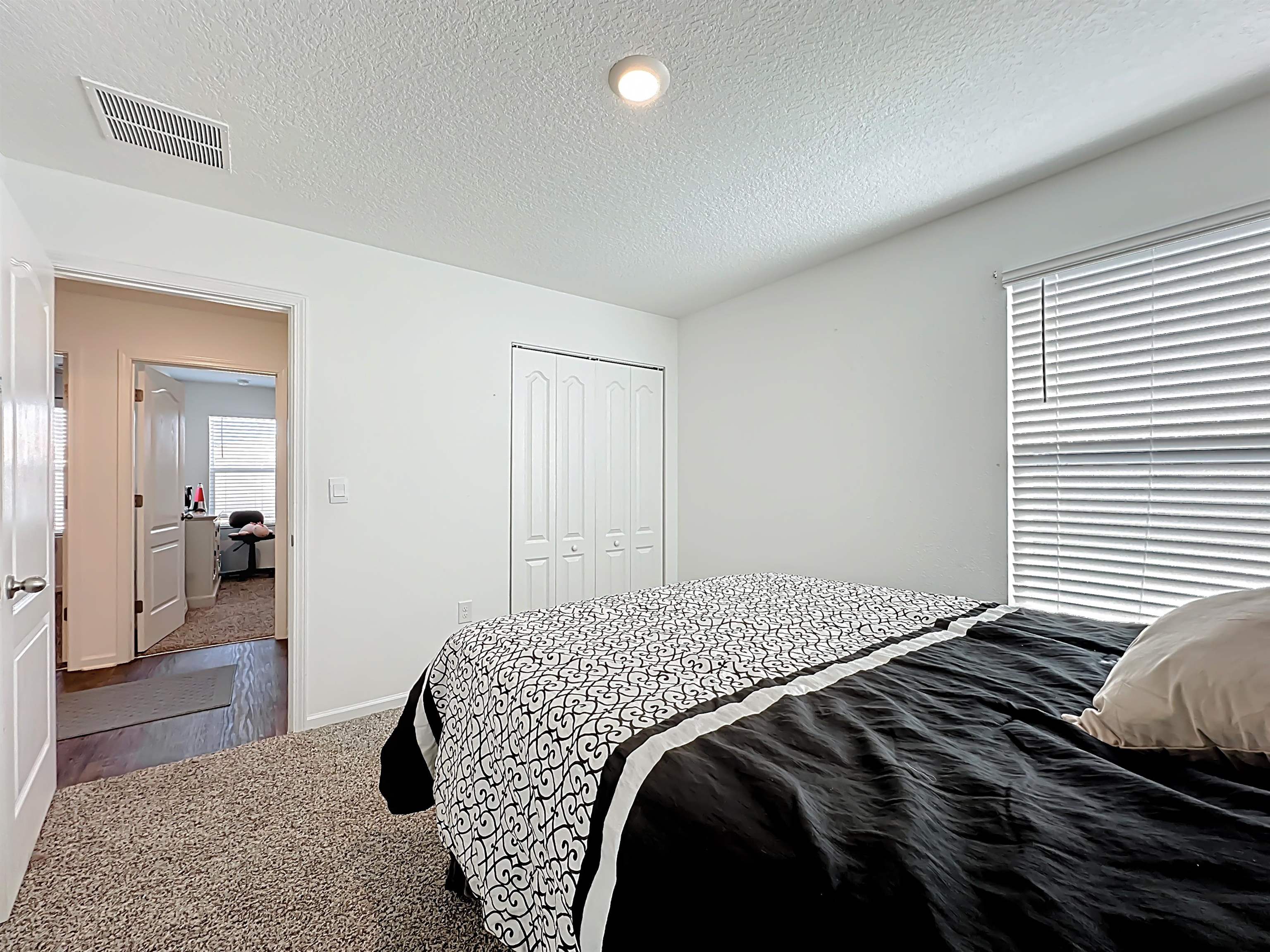 Image 33 of 56 For 16 Encanto Way