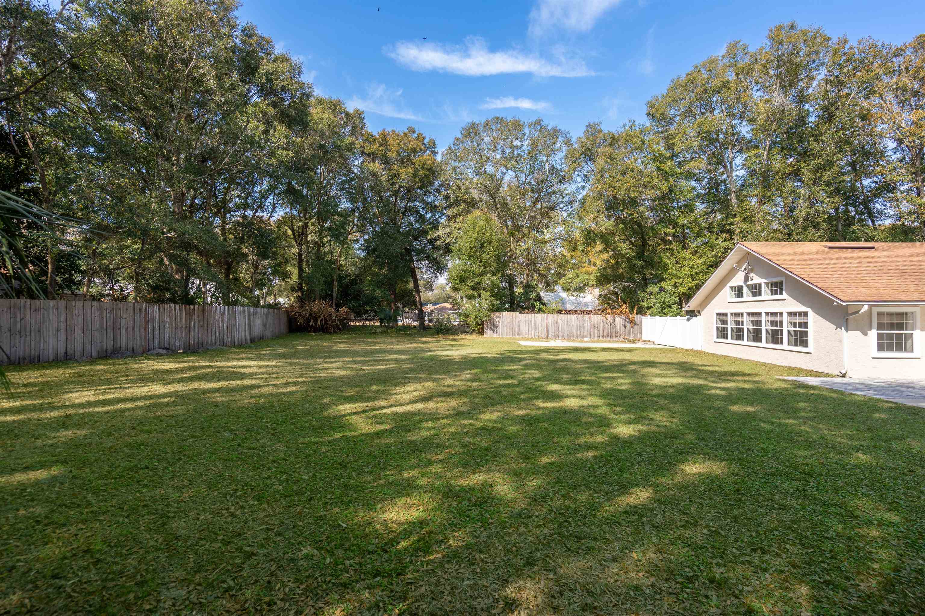 Image 5 of 31 For 3508 Kings Rd S