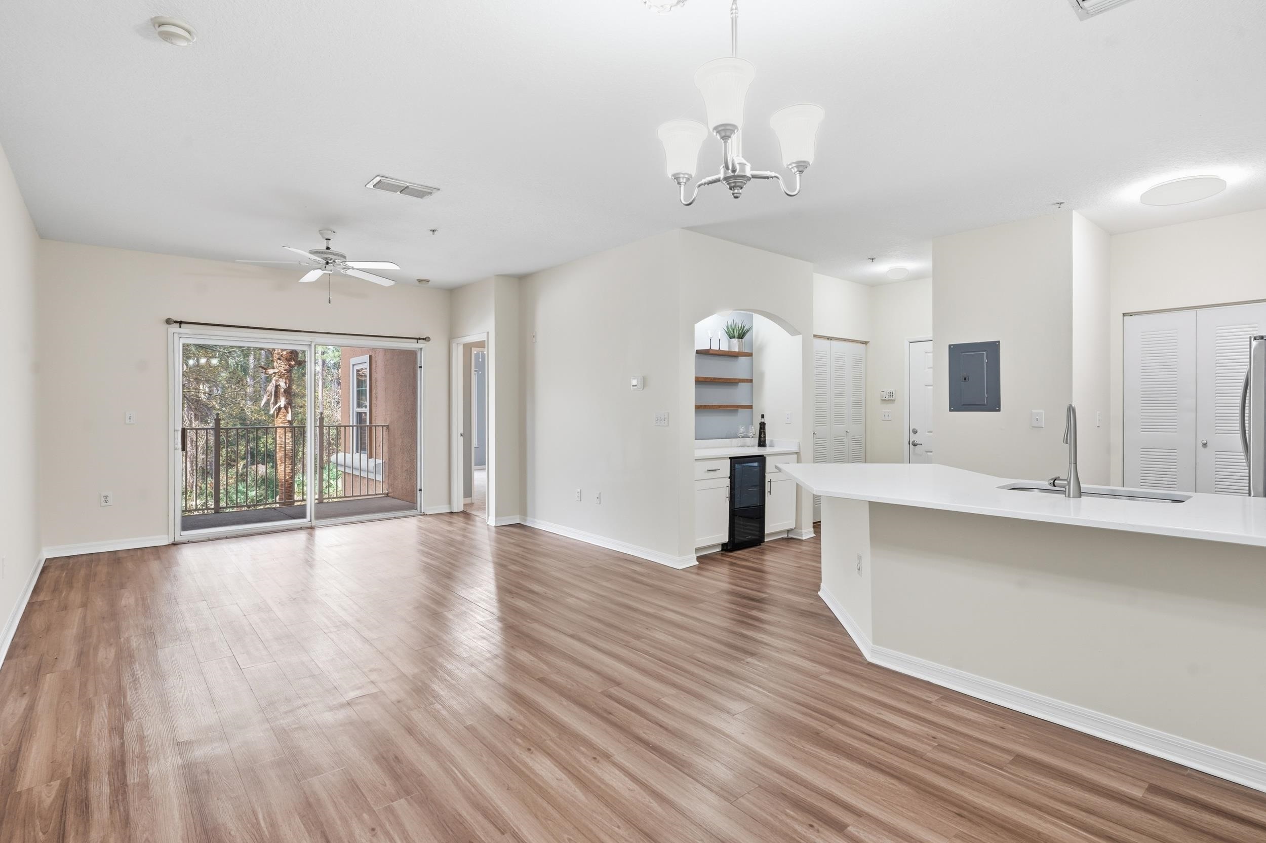 Image 13 of 50 For 520 Florida Club Blvd.  203