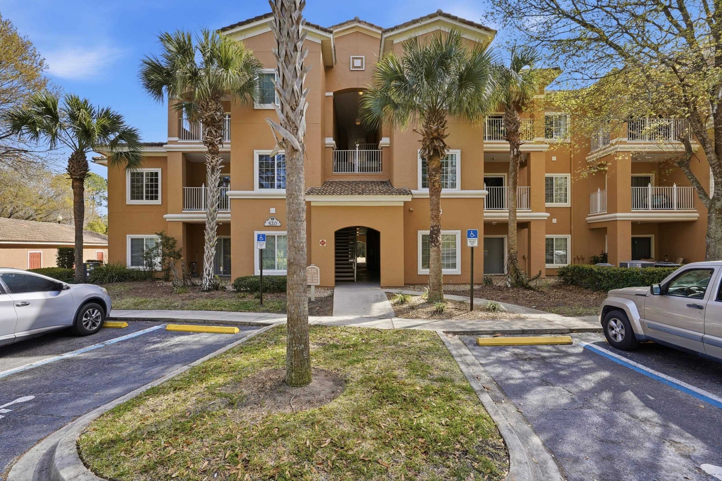 Image 35 of 50 For 520 Florida Club Blvd.  203